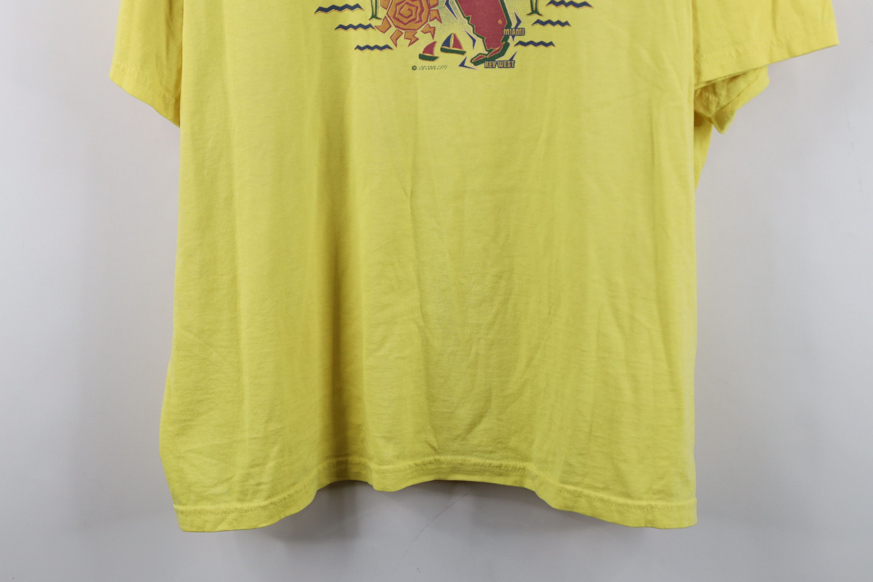 Vintage Vintage 90s Florida Sunshine State Short Sleeve T-Shirt Size US XL / EU 56 / 4 - 3 Thumbnail