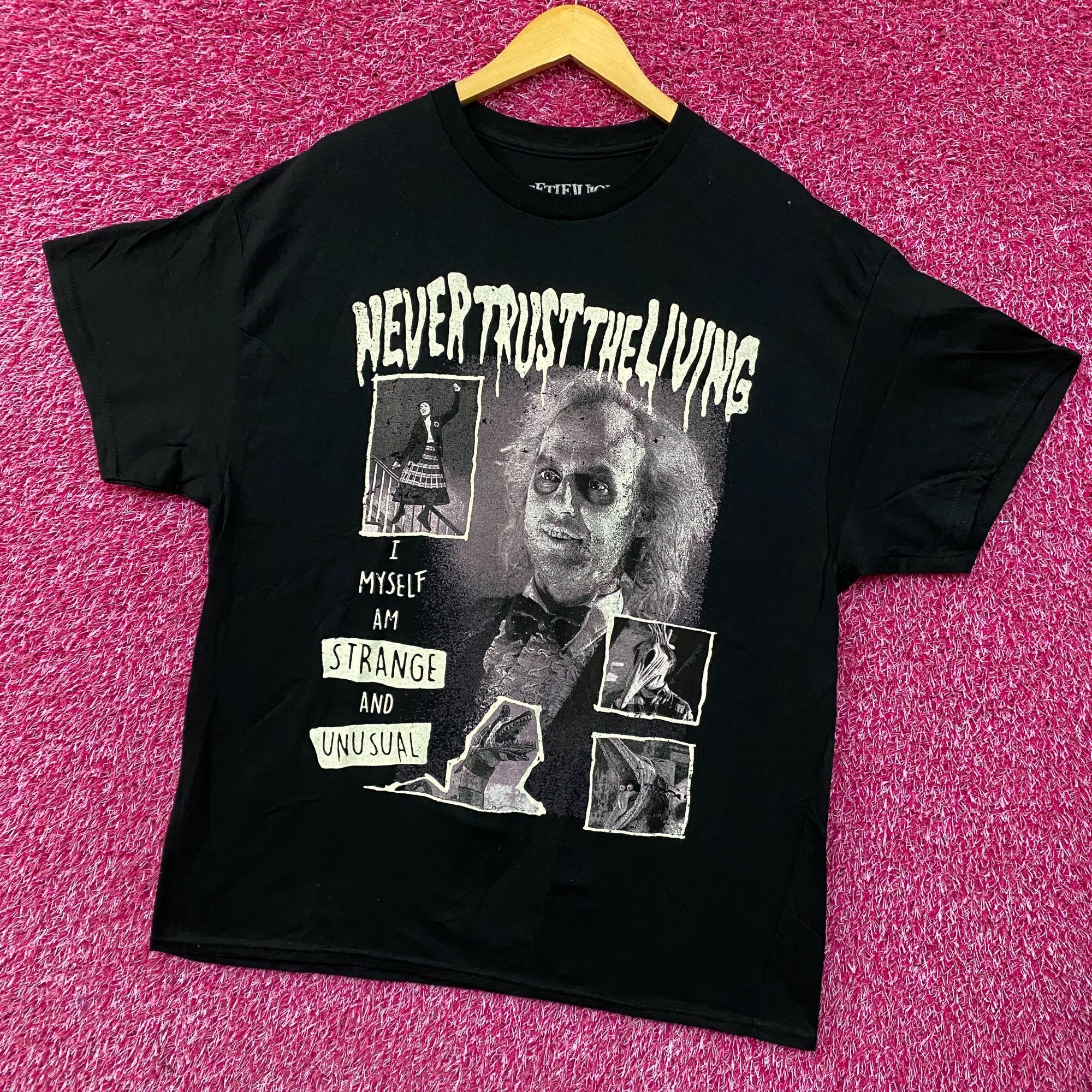 Ripple Junction Beetlejuice Never Trust the Living T-Shirt Size Extra Large Size US XL / EU 56 / 4 - 3 Thumbnail