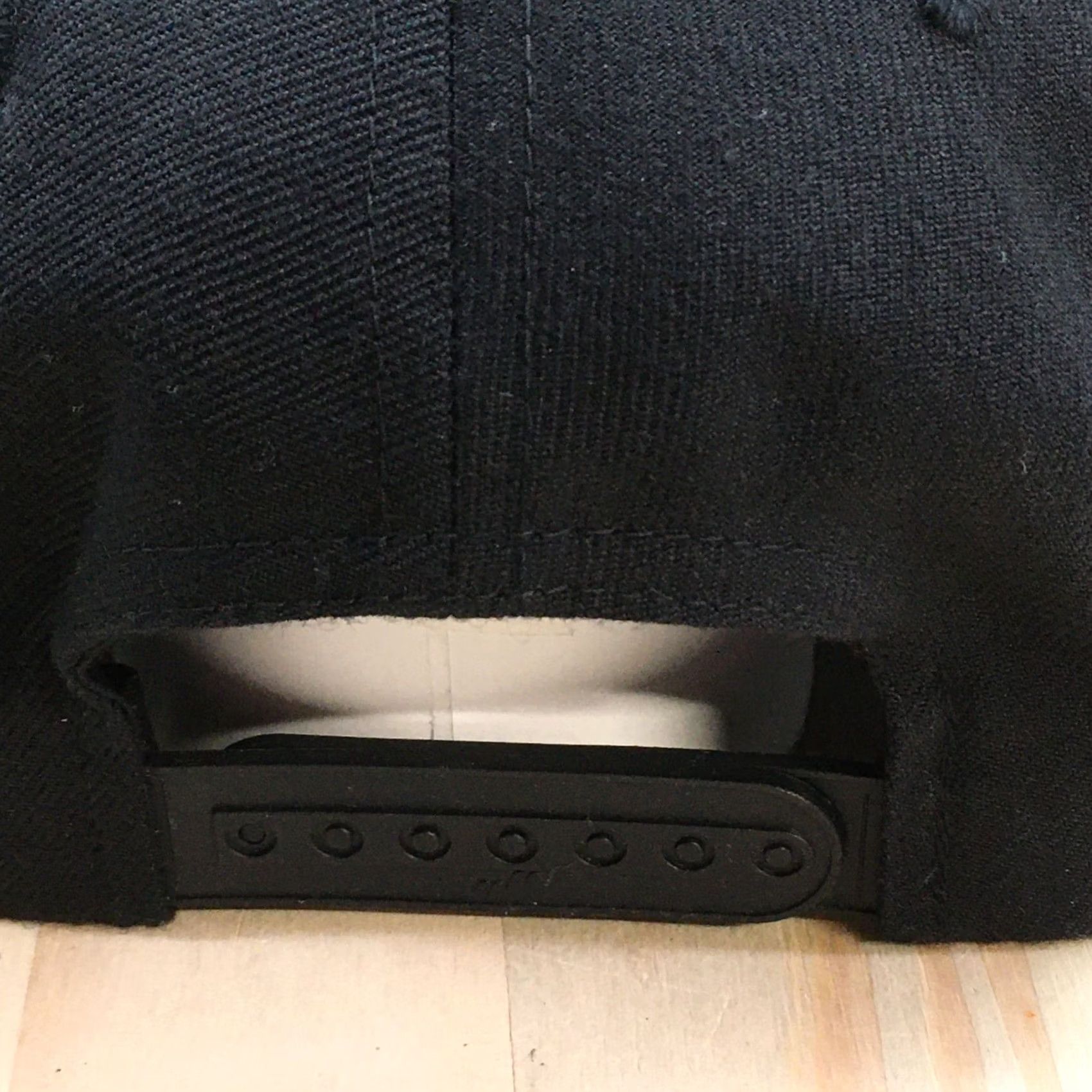Vintage Fusser Rainbow Snapback Cap Hat Mens One Size Black Adjustable Flat Brim Yupoong Size ONE SIZE - 7 Thumbnail