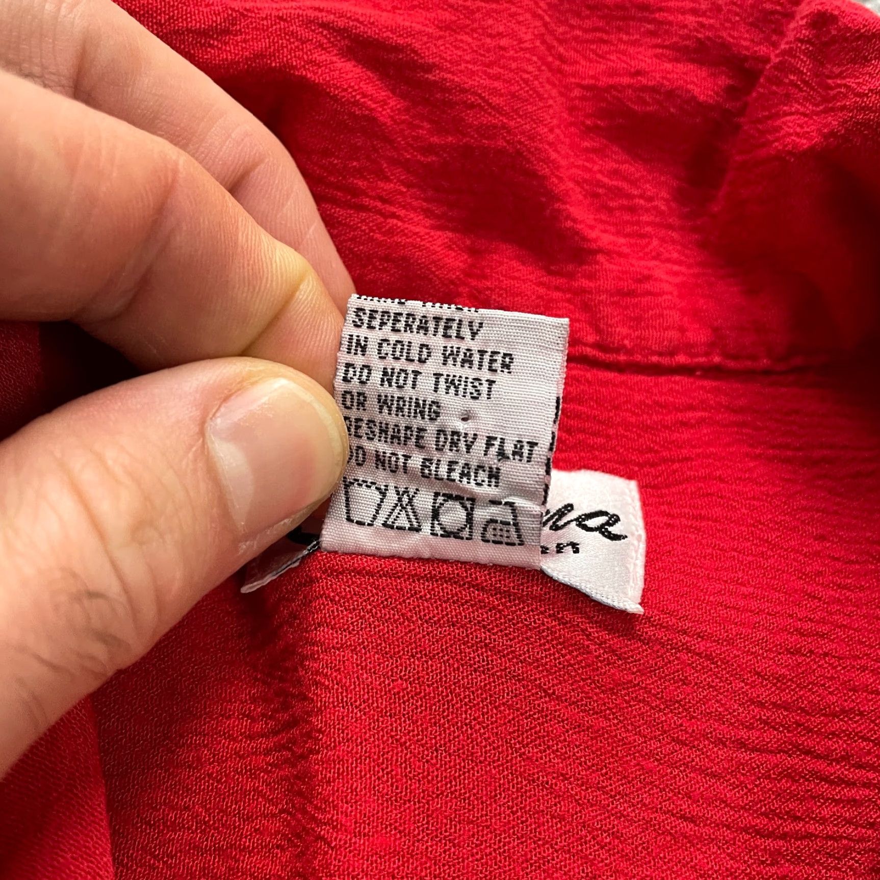Vintage St Anna Collection Button Down Blouse Shirt Womens 40 Red Short Sleeve Rayon Top Size S / US 4 / IT 40 - 6 Thumbnail