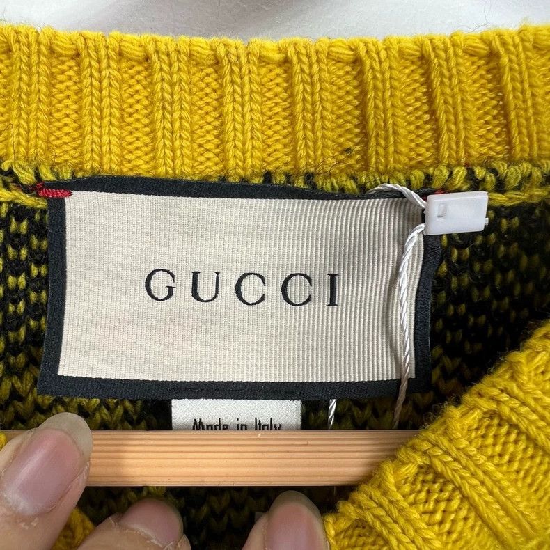 Gucci Gucci Bat pattern yellow wool sweater 2502-Nextarrow Size US S / EU 44-46 / 1 - 3 Thumbnail
