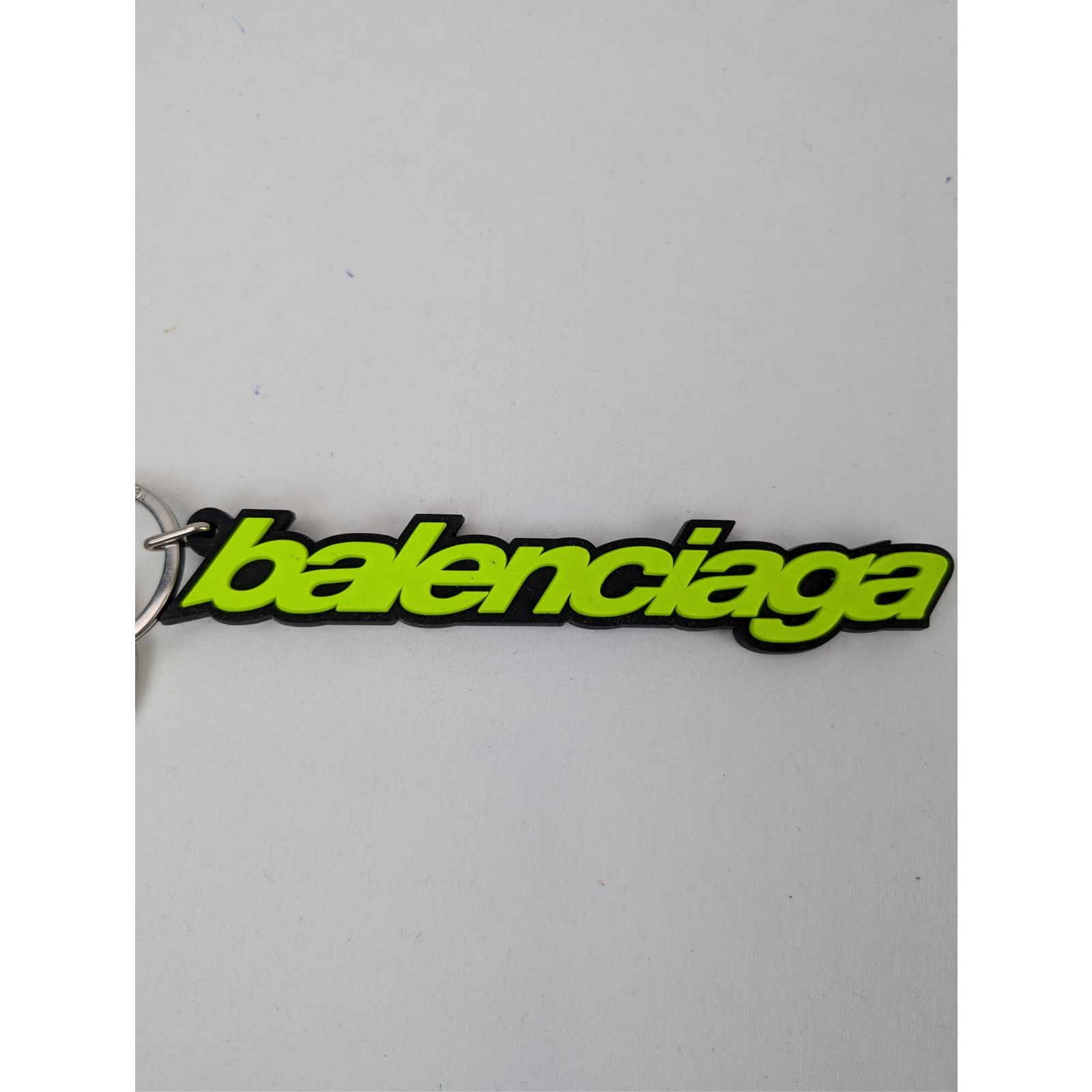 Balenciaga o1rshd1 Q:2 / Size: OS / Balenciaga Logo Rubber Keyrings Size ONE SIZE - 4 Thumbnail
