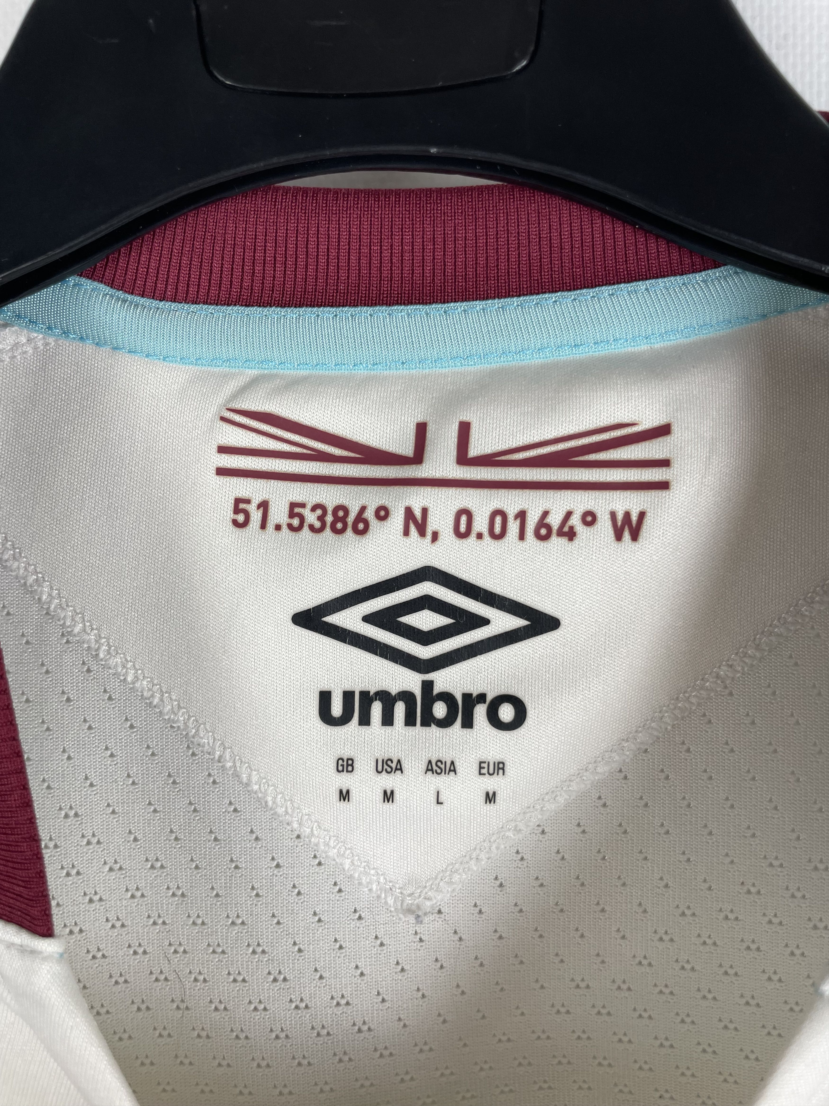 Umbro Umbro West Ham United Jersey Size US M / EU 48-50 / 2 - 6 Thumbnail