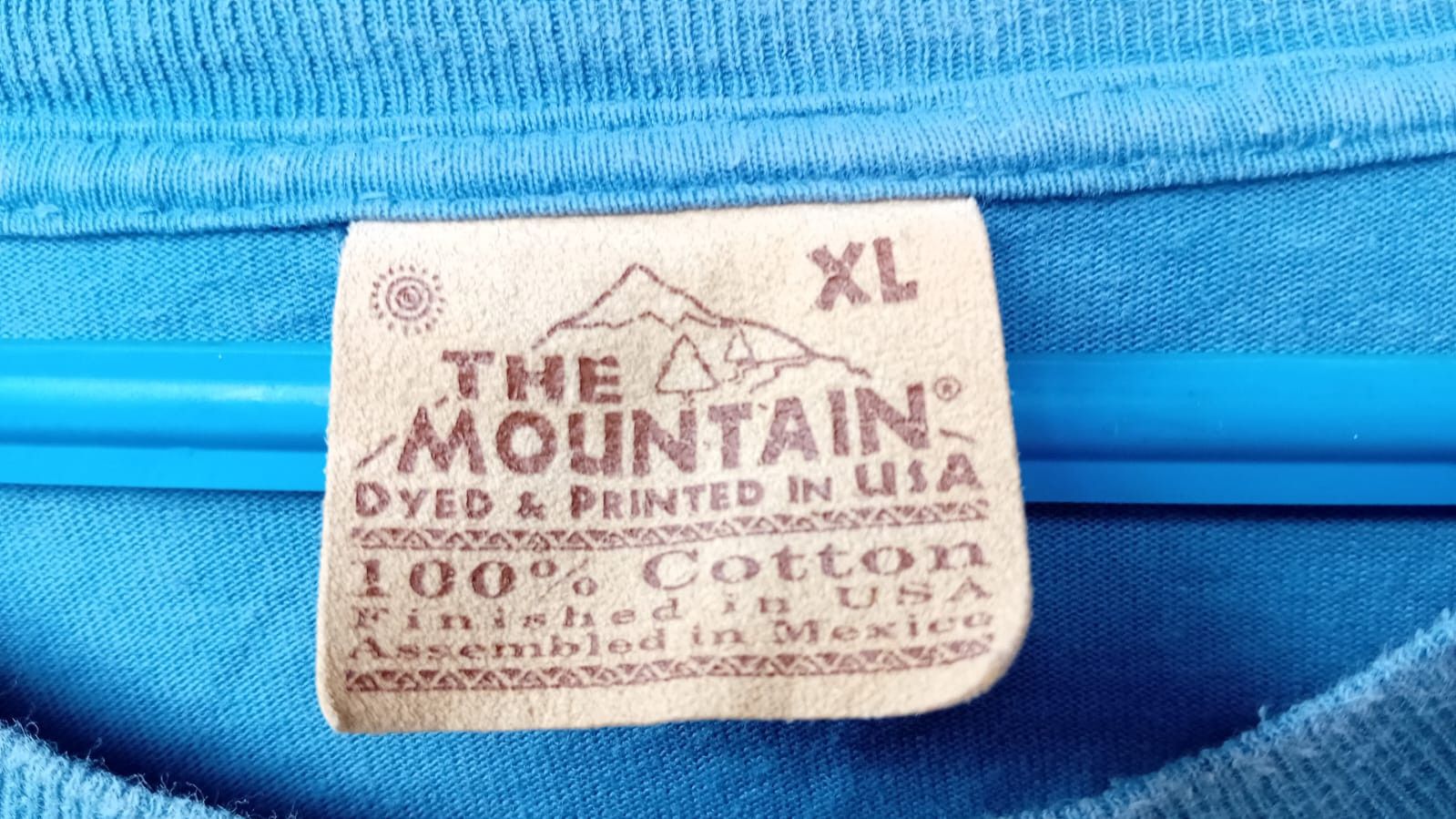 The Mountain × Vintage The Mountain Wolves Vtg 1999 Kevin Daniel Tie Dye tee sz XL Size US XL / EU 56 / 4 - 7 Thumbnail