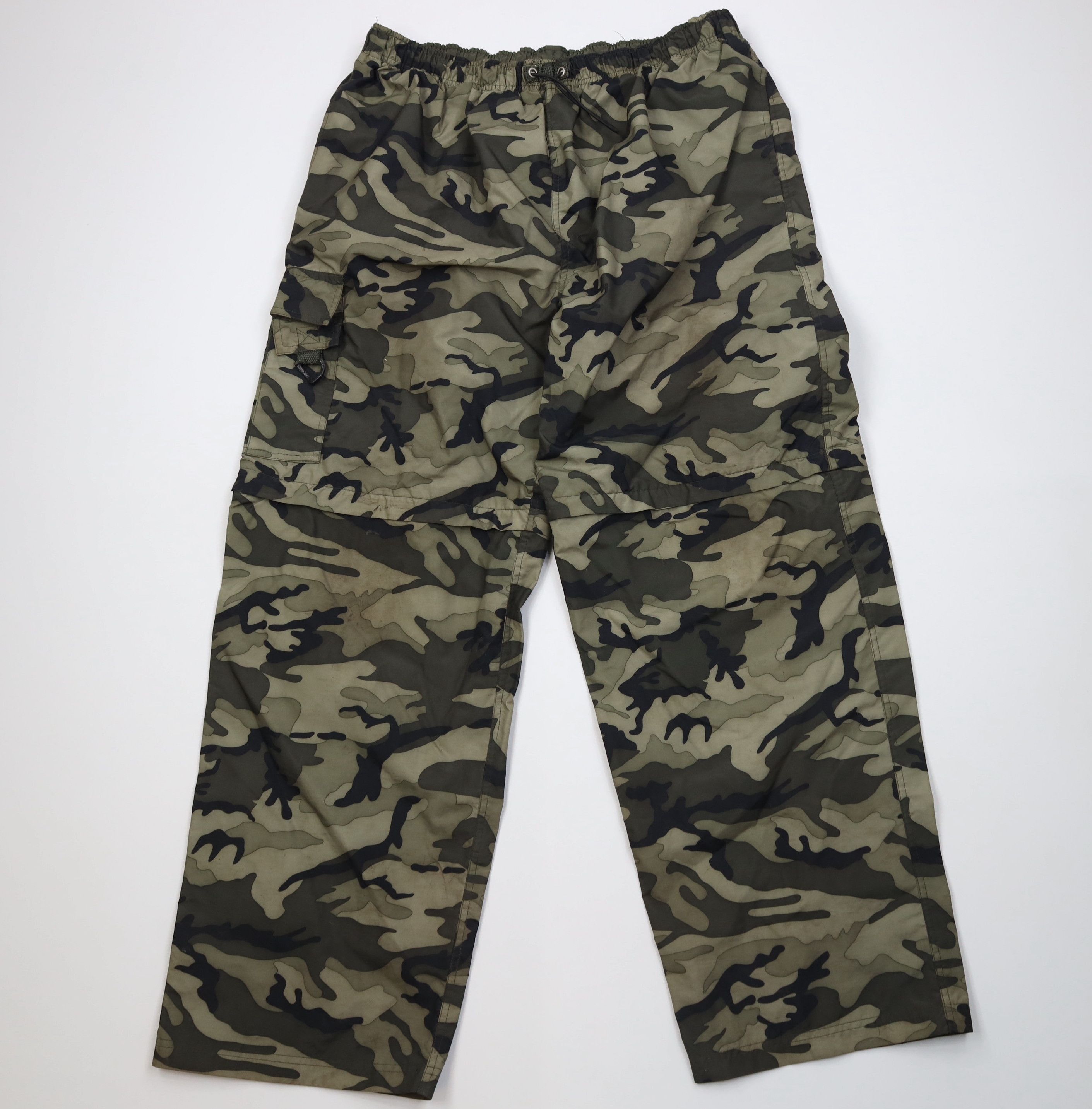 Vintage Vintage Y2K Streetwear Convertible Camouflage Cargo Pants Size US 38 / EU 54 - 1 Thumbnail