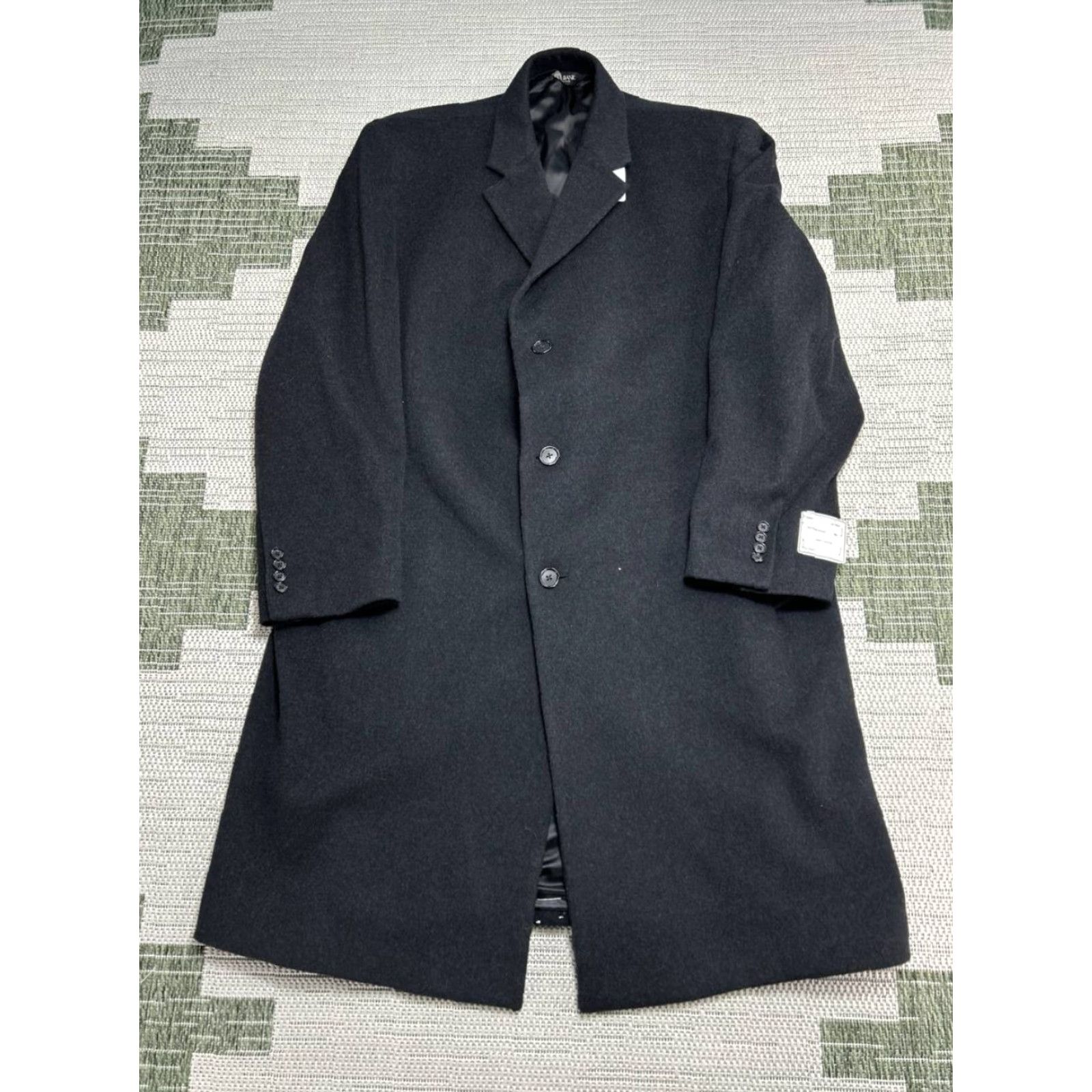 Jos. A. Bank VINTAGE Jos. A Bank Overcoat Mens 46R Gray Wool Notch Lapel Single Breasted Winter New Size US S / EU 44-46 / 1 - 2 Thumbnail