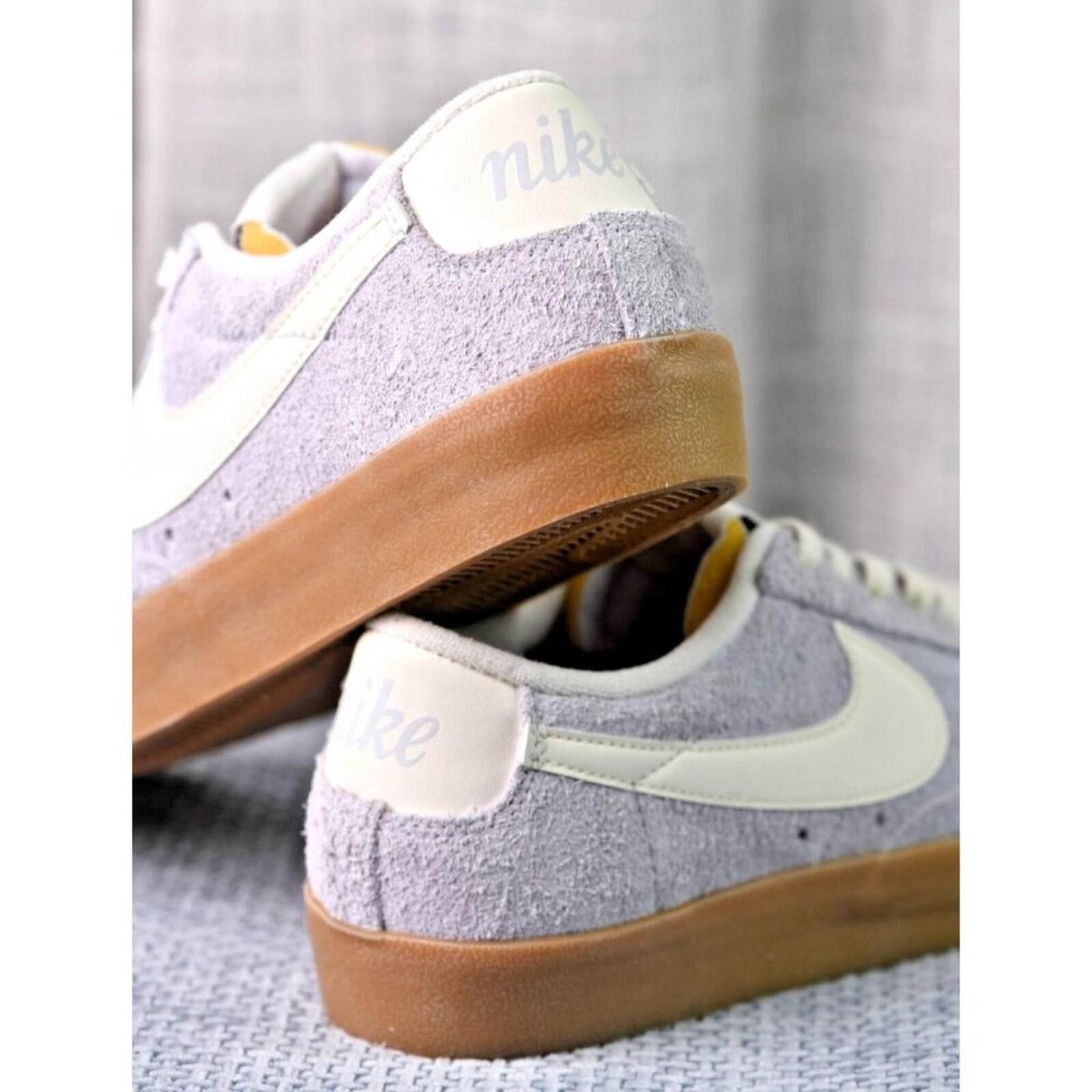 Nike NIKE BLAZER LOW '77 VINTAGE 'FOOTBALL GREY GUM' Size US 10.5 / IT 40.5 - 6 Thumbnail