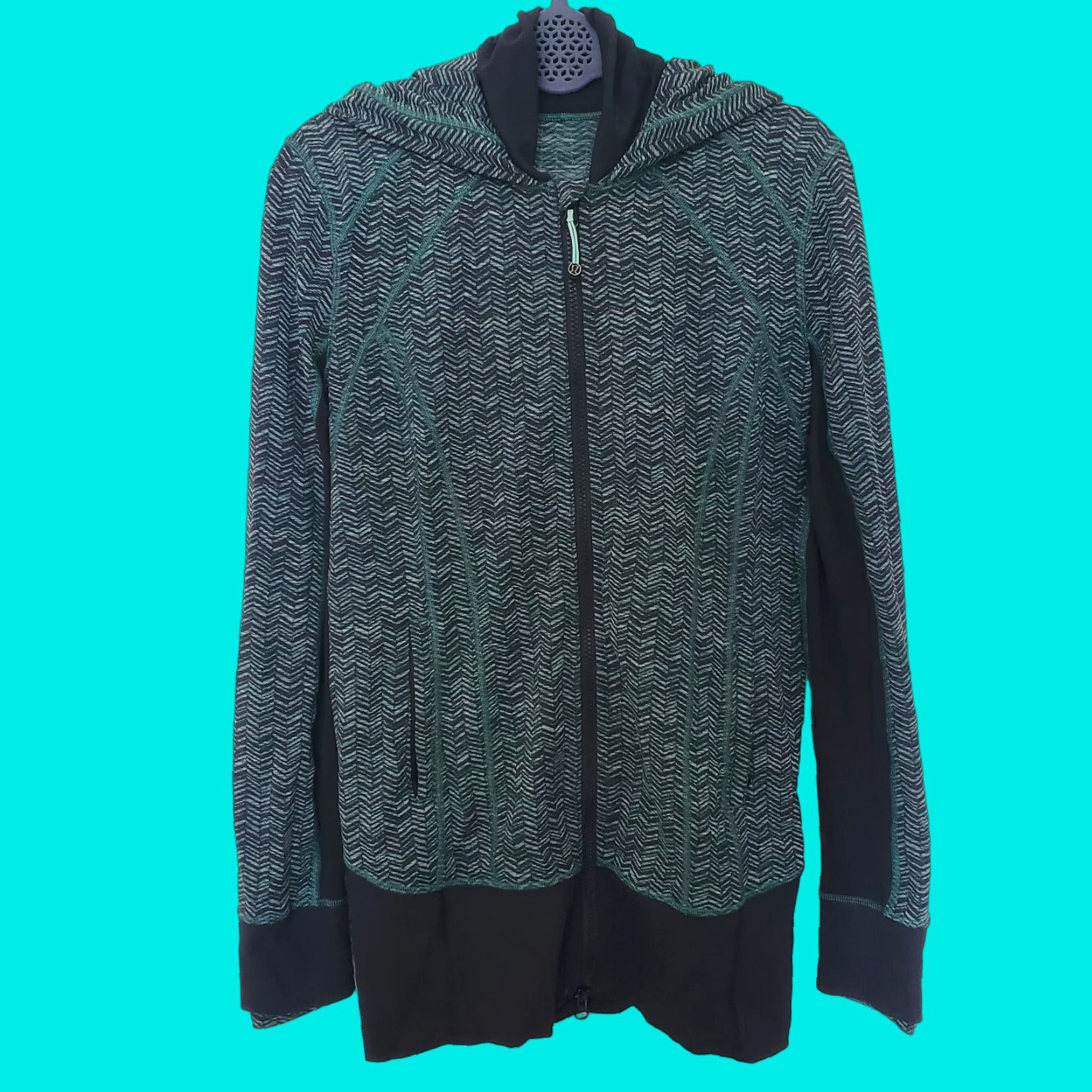 Lululemon Daily Practice Green Chevron Full Zip Hooded Athletic Jacket 10 Women