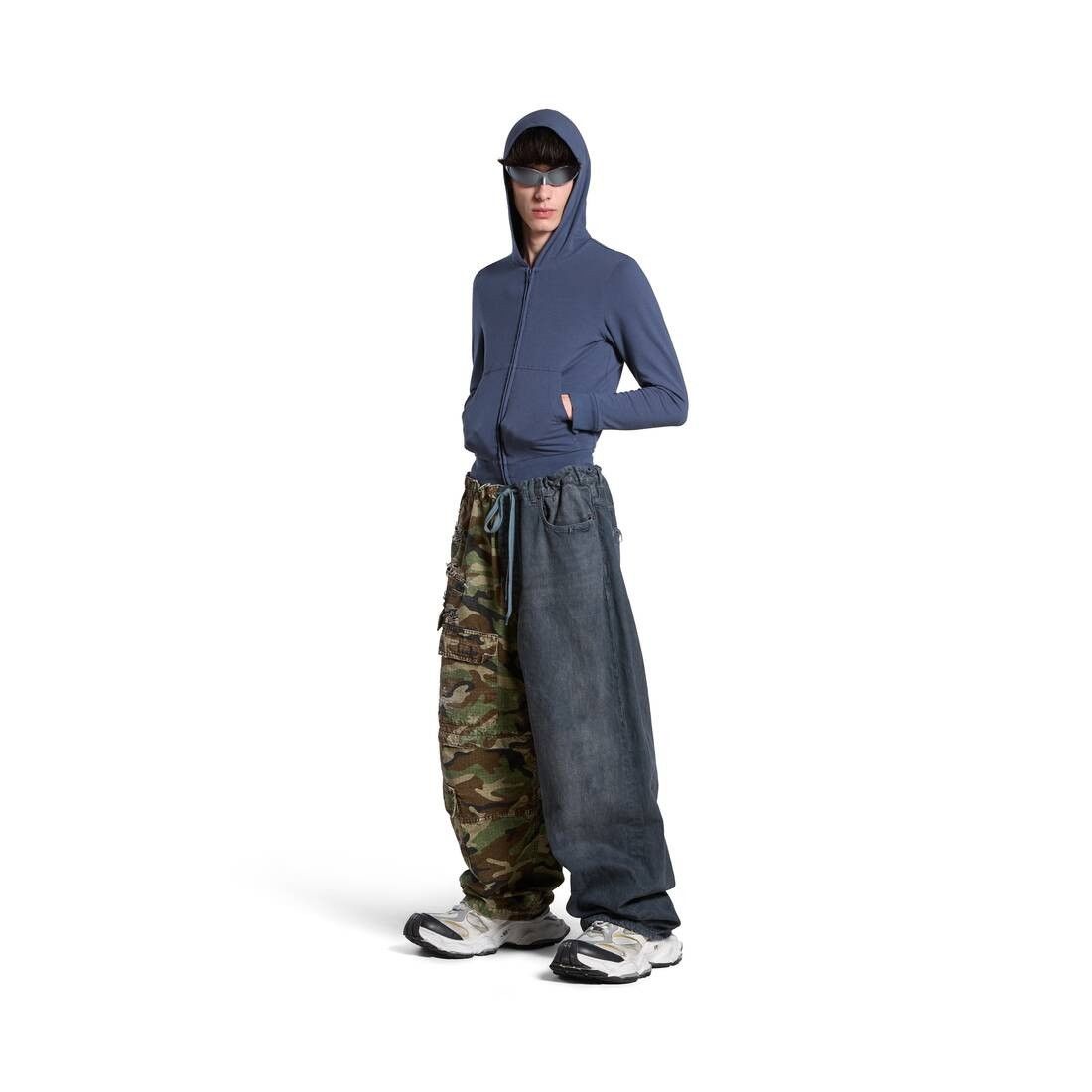 Balenciaga o1srvl11e0825 Dark Camo Hybrid Baggy Pants in Multicolor Size US 34 / EU 50 - 2 Thumbnail