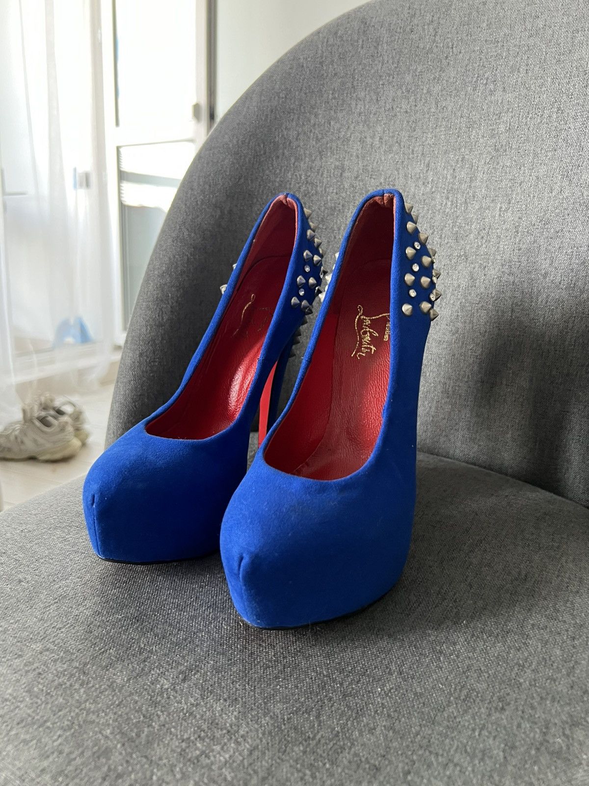 Christian Louboutin Christian Louboutin High Heels Red Sole Luxury Designe Pumps Size US 8 / IT 38 - 3 Thumbnail