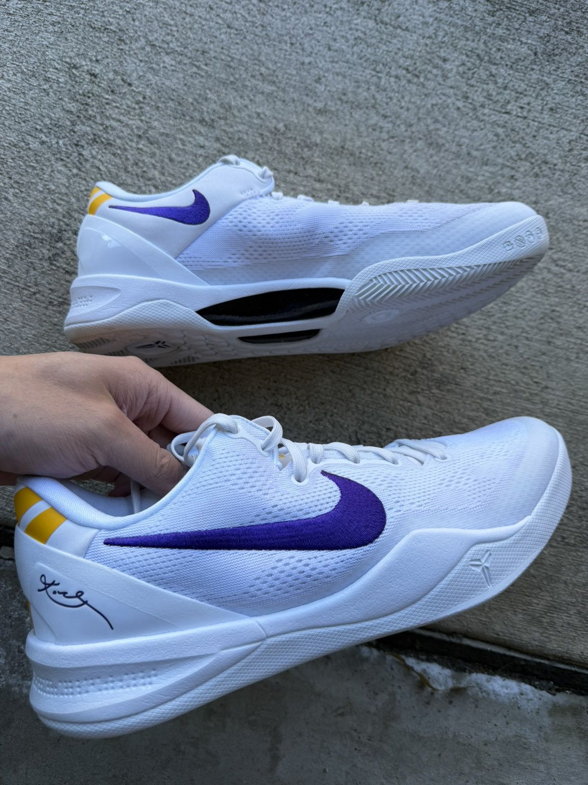 Nike Kobe 8 Lakers Home Protro Size US 9 / EU 42 - 1 Thumbnail