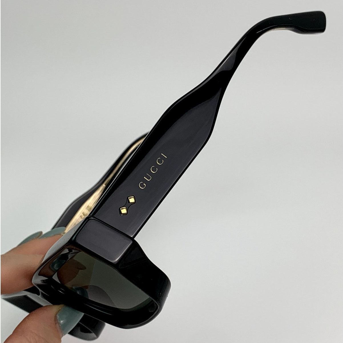 Gucci NEW Gucci Sunglasses GG1529S 001 Black Gray Unisex Authentic Size ONE SIZE - 4 Thumbnail