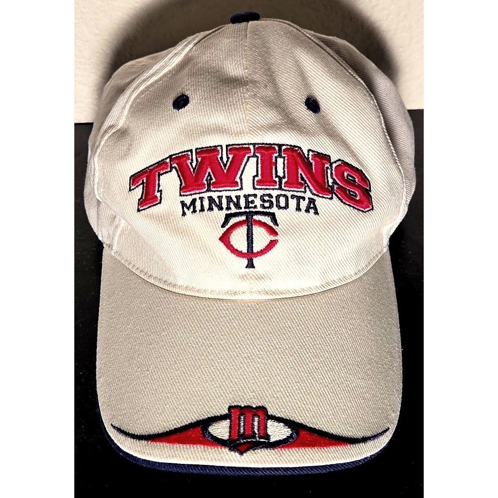 MLB Vintage MLB Minnesota Twins Adjustable Baseball Cap Size ONE SIZE - 1 Thumbnail