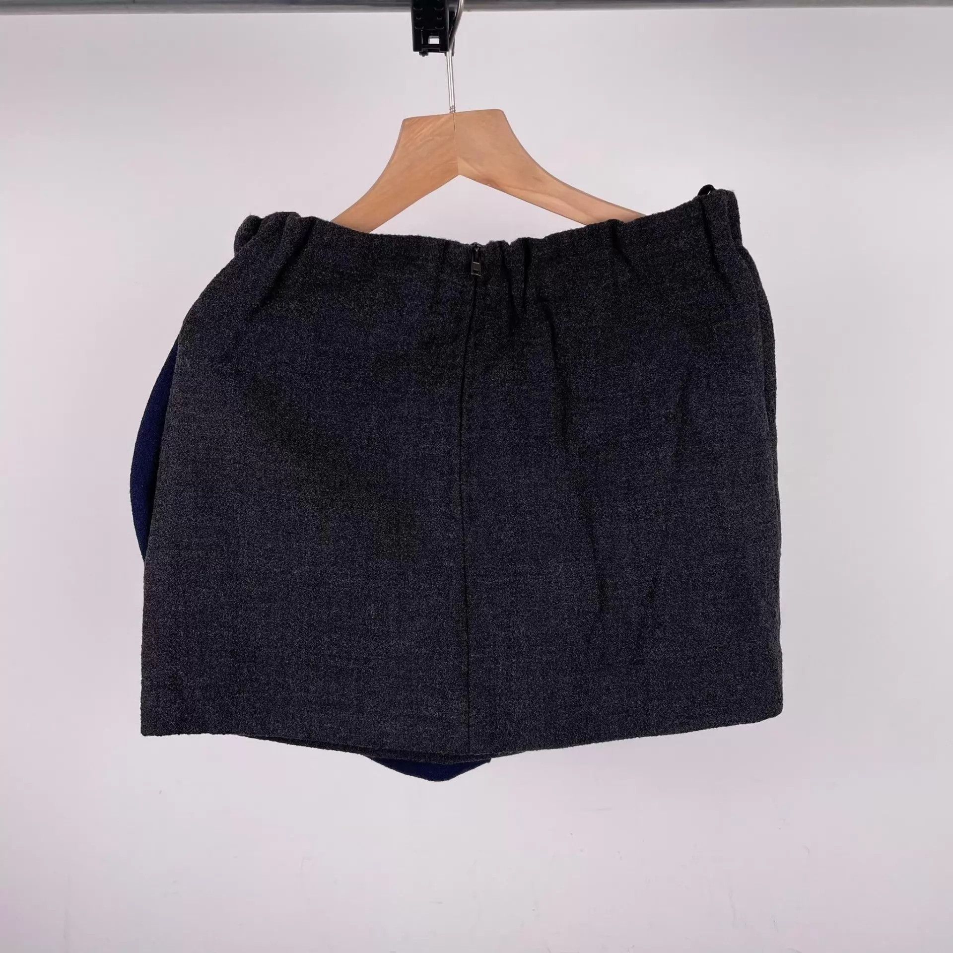 Miu Miu MIU MIU women's blue bow short skirt Size 26" / US 2 / IT 38 - 2 Thumbnail