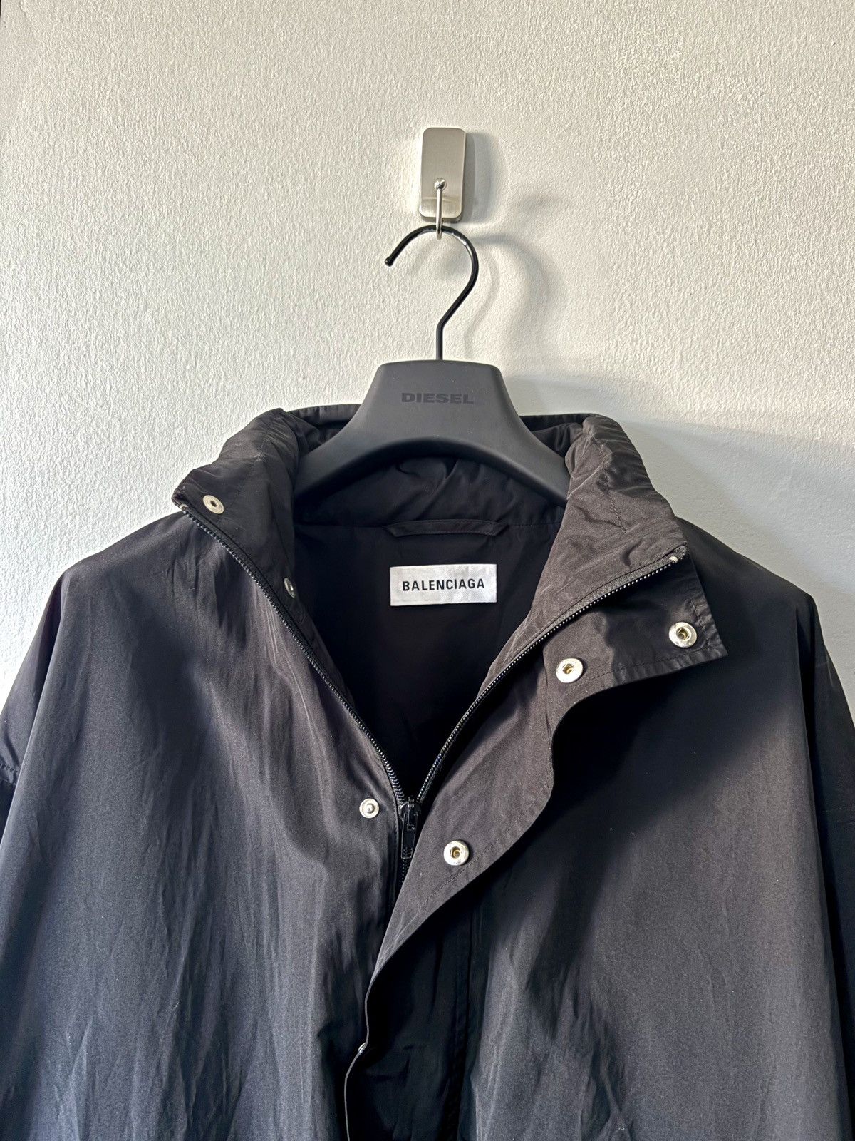 Balenciaga Balenciaga Nylon Windbreaker Jacket Size US S / EU 44-46 / 1 - 2 Thumbnail