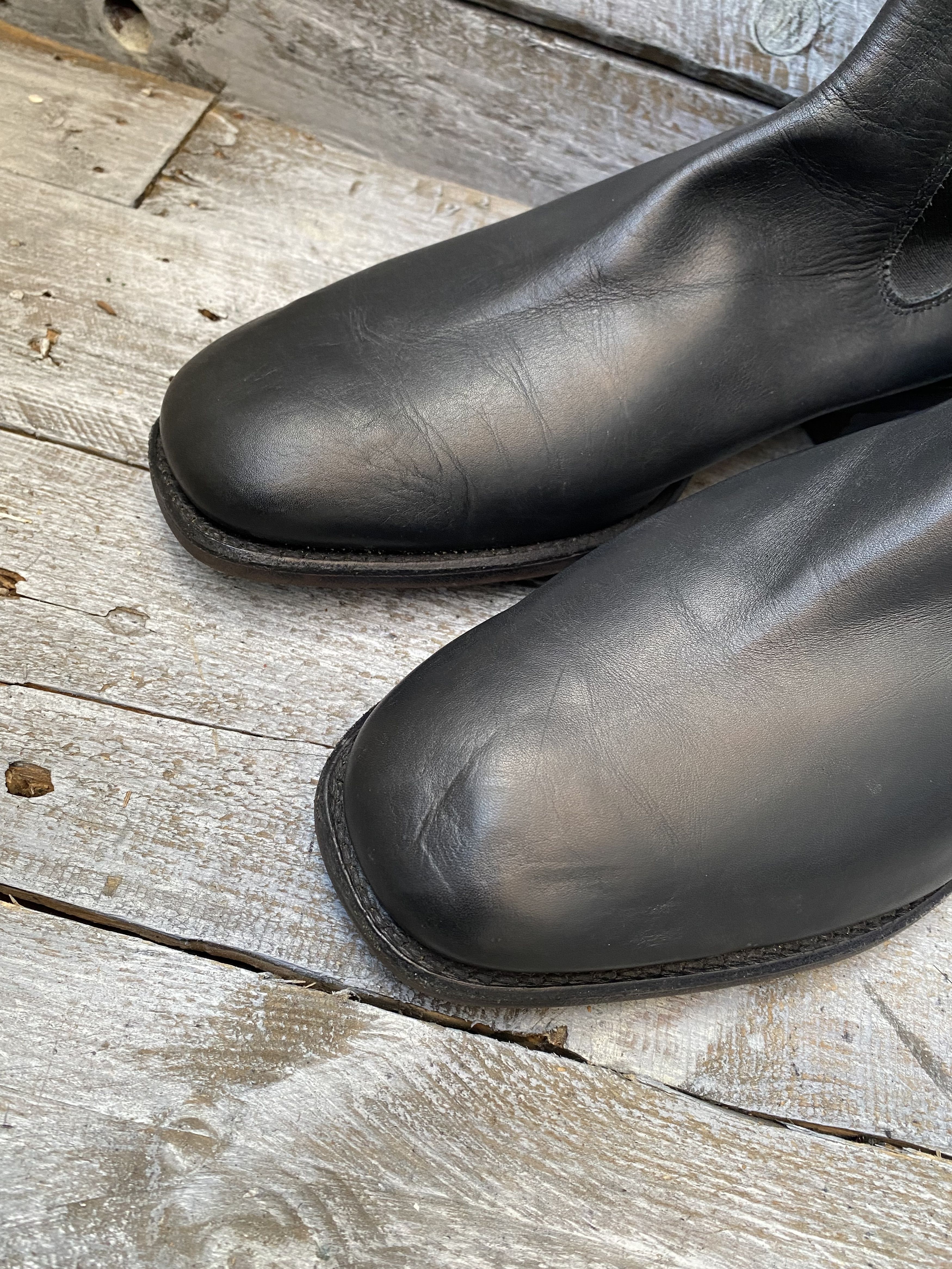 R.M. Williams Rm williams crafmanship chelsea black leather boots sz 43 Size US 10 / EU 43 - 5 Thumbnail