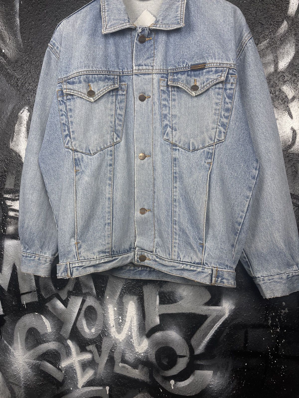 Wrangler Wrangler Vintage 80s Blue Distressed Denim Trucker Jeans Jacket Men’s Size Large Size US L / EU 52-54 / 3 - 5 Thumbnail