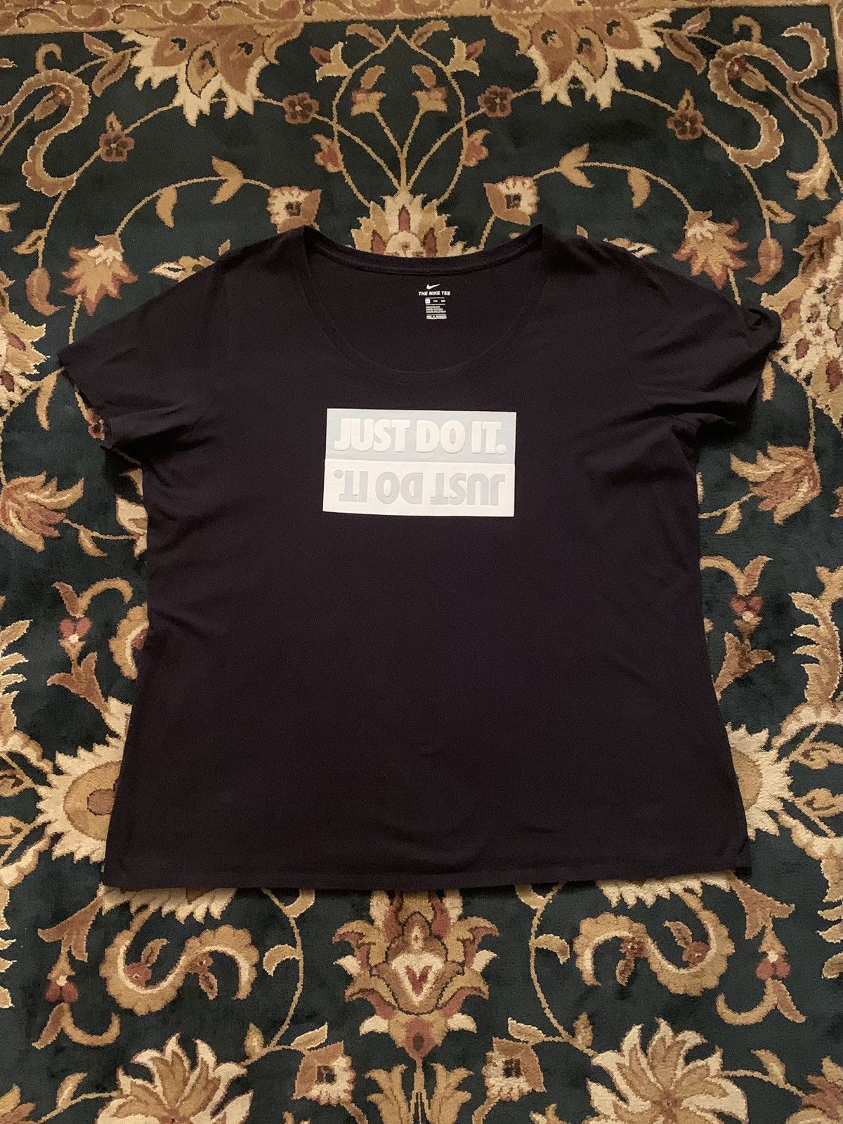 Nike Vintage Y2K Nike Sportswear Flipped Box Logo Black T-Shirt Size XXL / US 16-18 / IT 52-54 - 1 Thumbnail