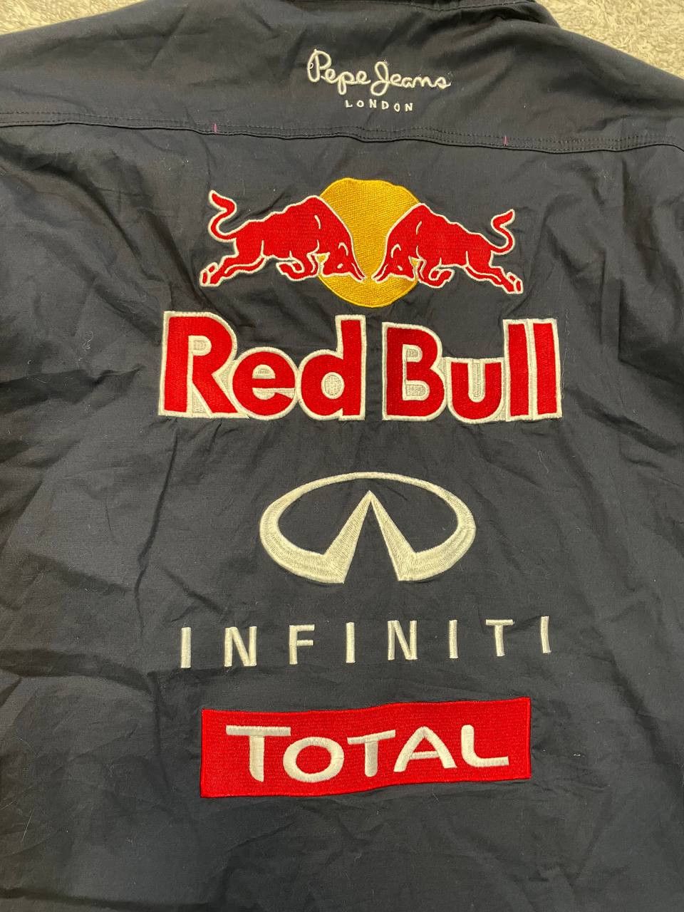 Red Bull Red Bull Racing F1 Team Shirt Infiniti Pepe Jeans Formula 1 Size US XL / EU 56 / 4 - 10 Thumbnail