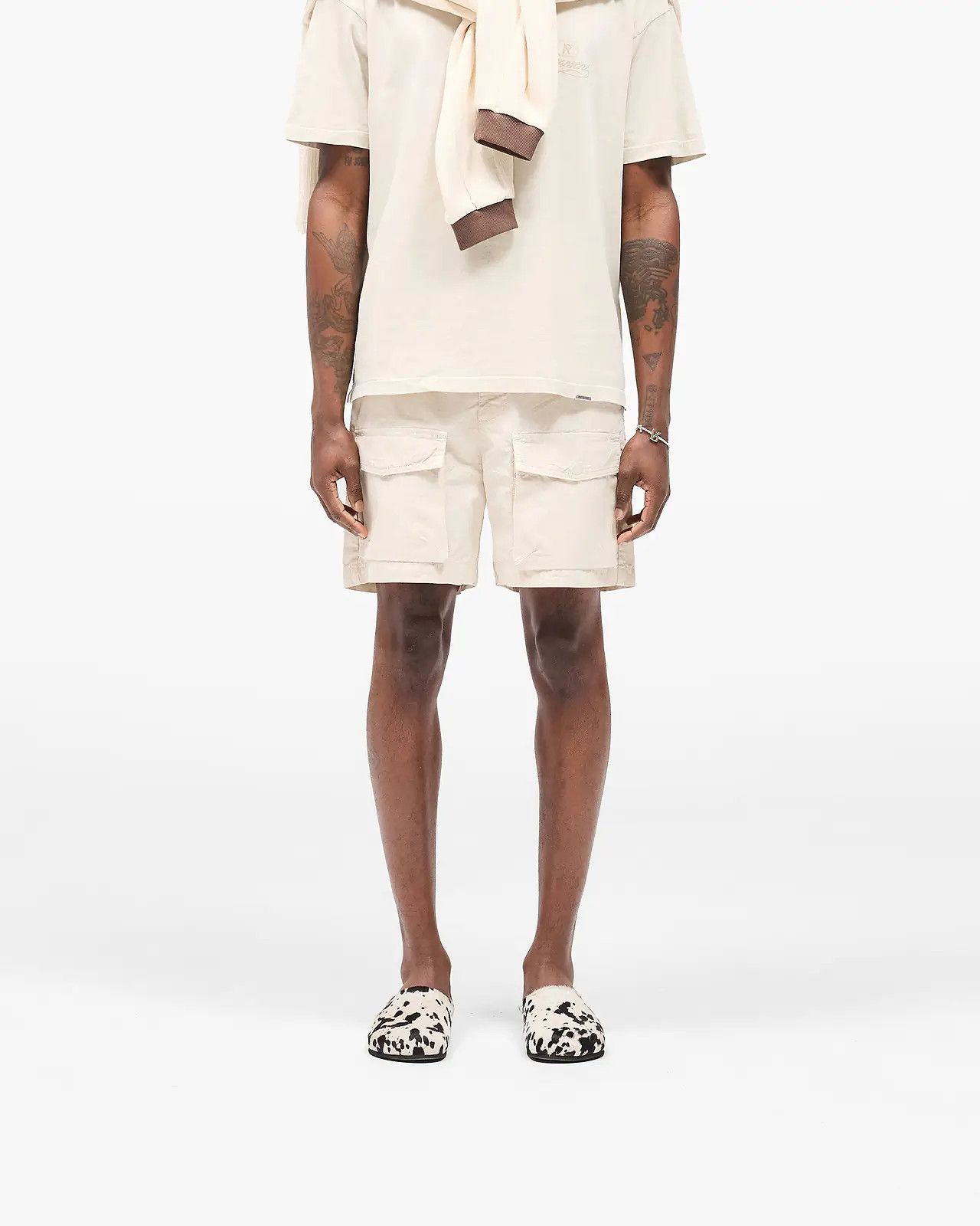 Represent Clo. o1mle1125 Front Pocket Cargo Short in Neutrals Size US 32 / EU 48 - 3 Thumbnail
