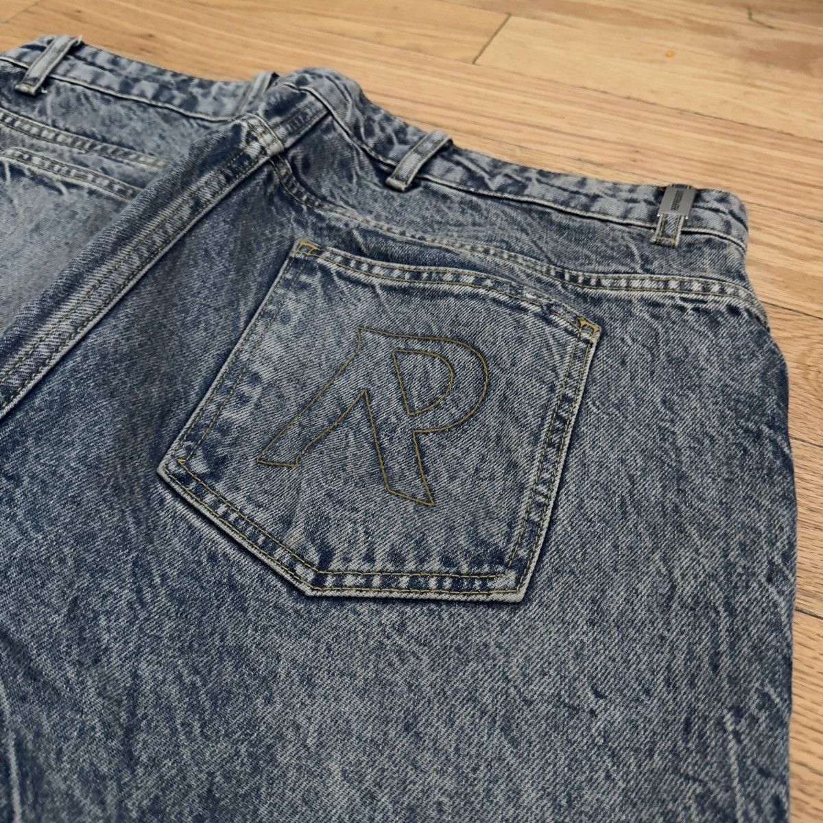 Represent Clo. Represent R2D DOUBLE DESTROYER BAGGY DENIM Size 34 Size US 34 / EU 50 - 5 Thumbnail