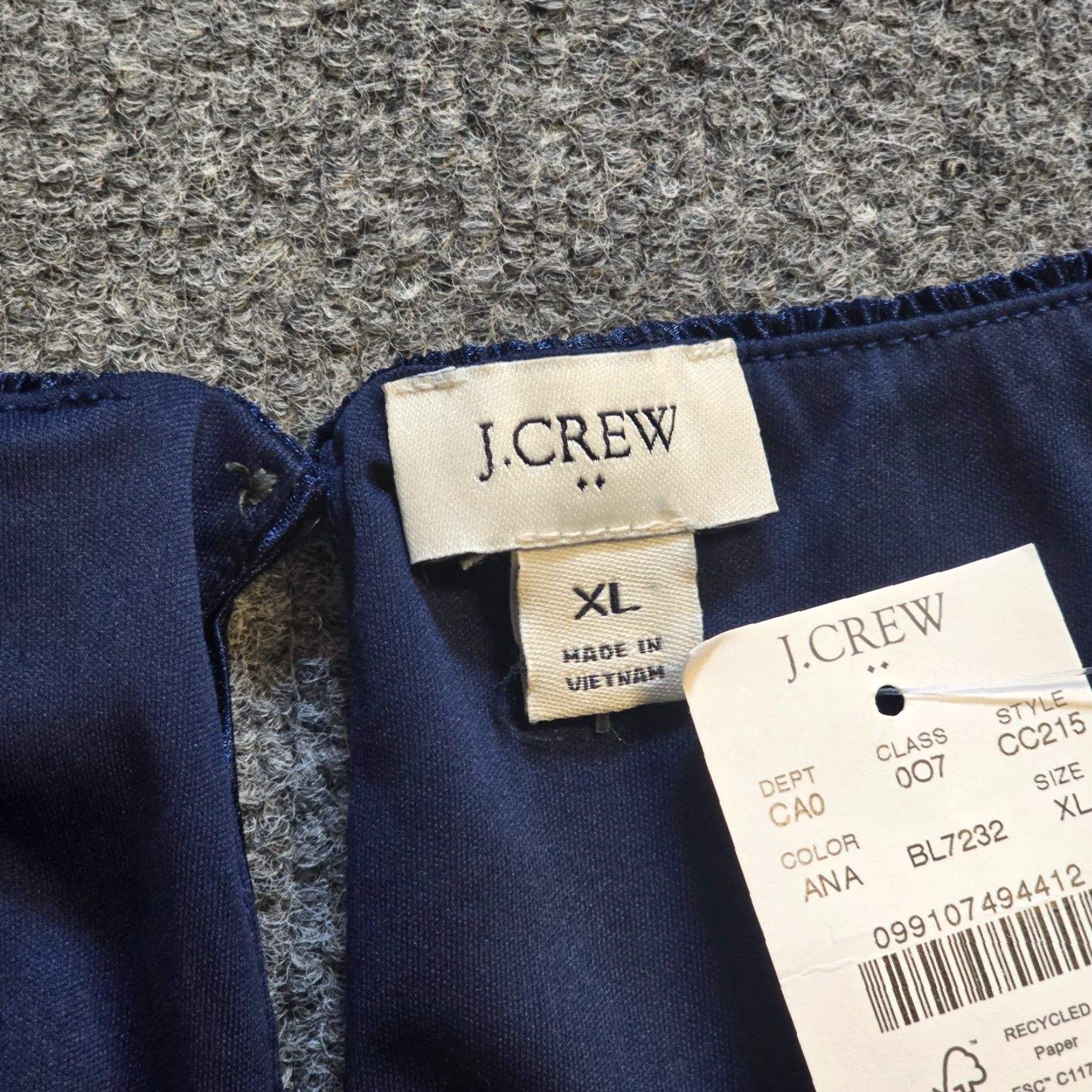 J.Crew J.CREW Blouse Shirt Womens XL Blue Pleated Sleeveless Round Neck Stretch Luxe Classic Minimal Vintage: No (Note: N/A) Size XL / US 12-14 / IT 48-50 - 3 Thumbnail