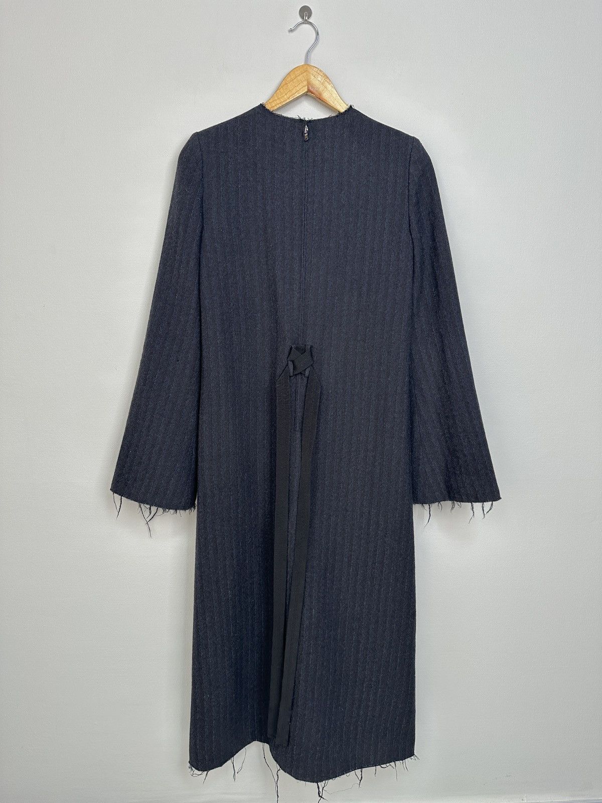 Maison Margiela FW17 Maison Margiela Navy Pinstripe Wool Dress Frayed Detail Size XS / US 0-2 / IT 36-38 - 2 Thumbnail