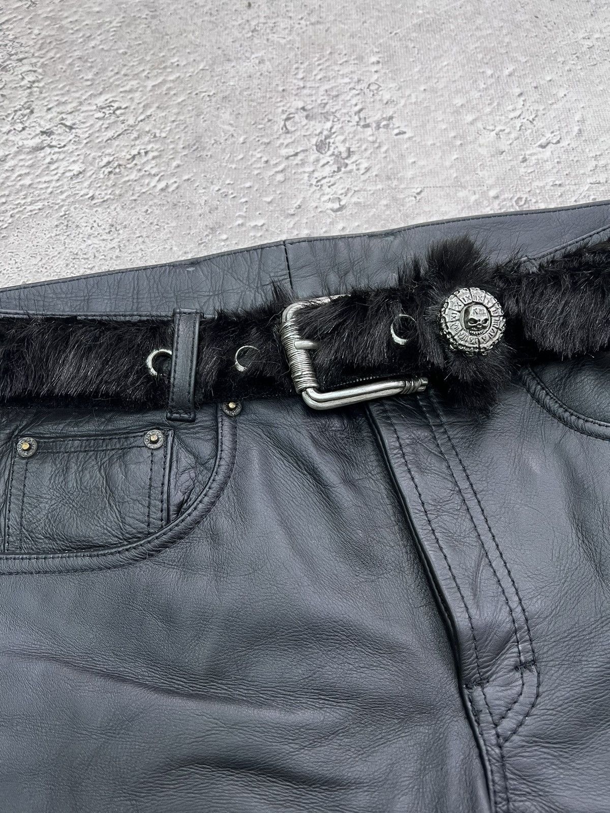 Le Grande Bleu (L.G.B.) × Vintage Vintage Leather Hairy Fur Belt Y2K Cowboys Style Size ONE SIZE - 9 Thumbnail