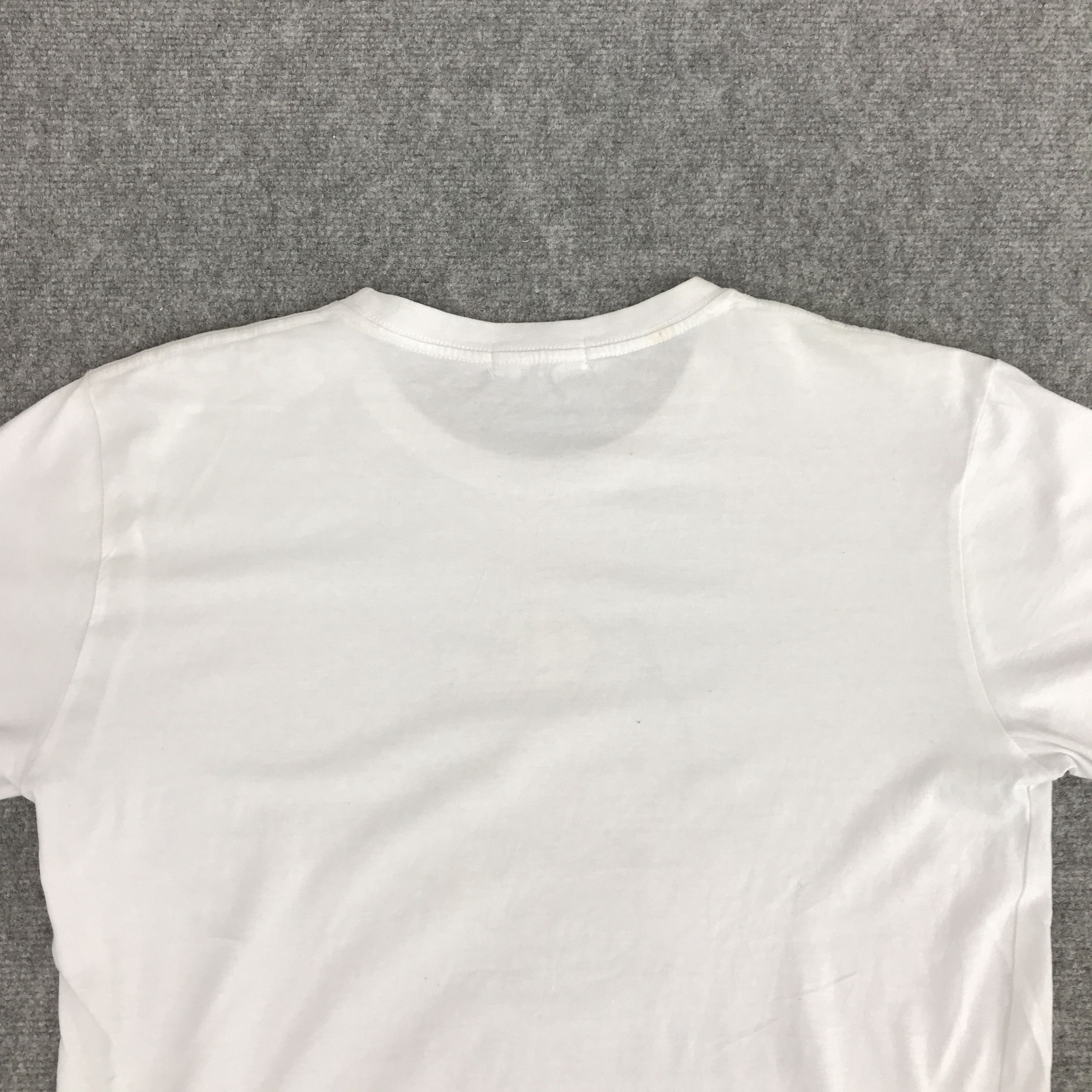 Japanese Brand VTG HELLO KITTY CARTON JAPAN TSHIRTS Size US L / EU 52-54 / 3 - 4 Thumbnail