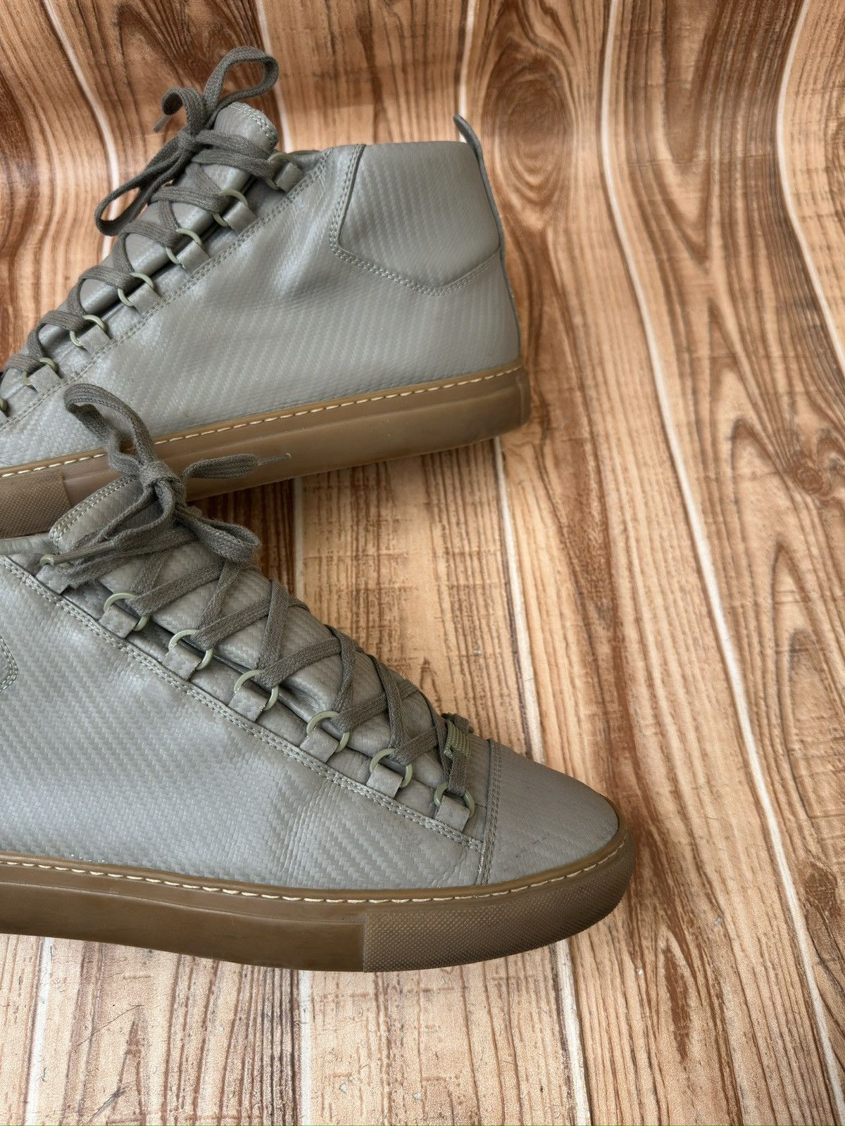 Balenciaga Balenciaga Paris Light Grey Hightop Sneaks Size US 10 / EU 43 - 12 Thumbnail