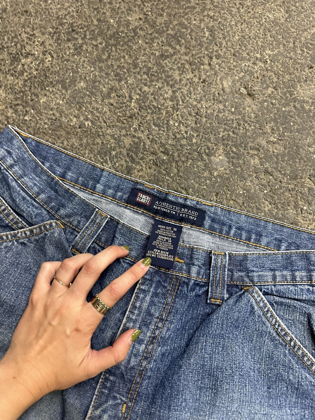 Faded Glory × Vintage Y2K baggy cargo jorts Size US 35 - 10 Thumbnail