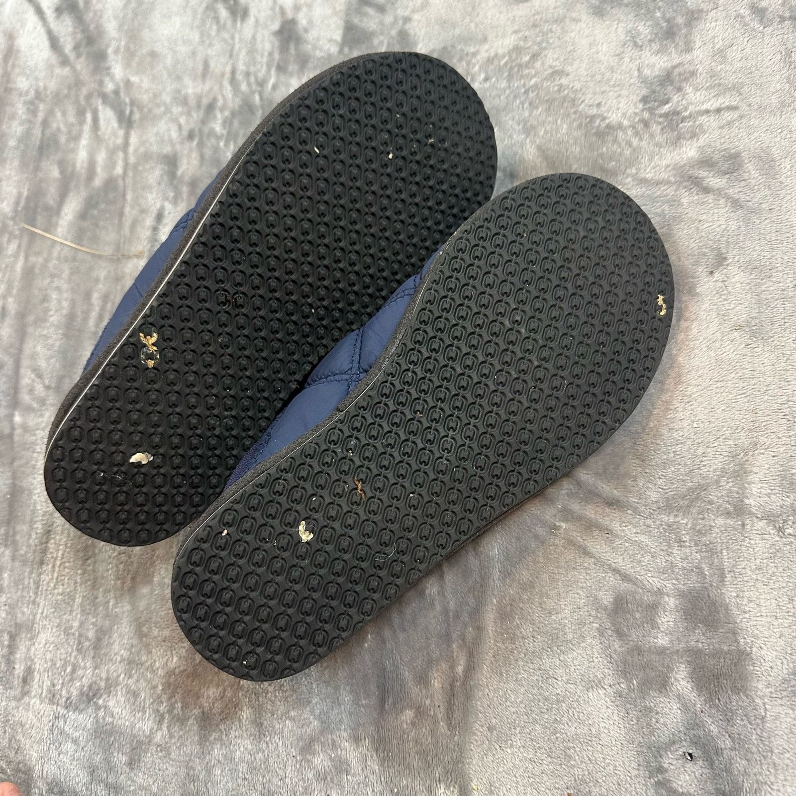 L.L. Bean LL Bean Navy Blue Quilted Slippers Slides Slip On Shoes 7 7M Size US 7 / IT 37 - 2 Thumbnail