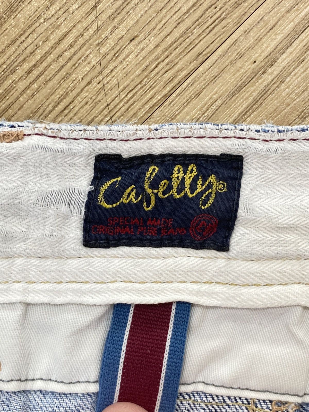 Japanese Brand Japanese Brand Blue Wash Style Bush Pants Buckle Back Jeans Size US 30 / EU 46 - 8 Thumbnail