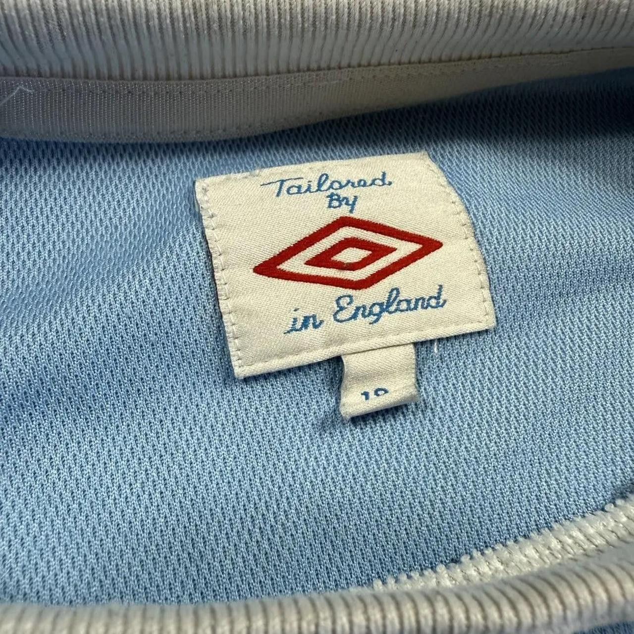 Umbro Manchester City Umbro home shirt, blue, with white trim Size US M / EU 48-50 / 2 - 5 Thumbnail