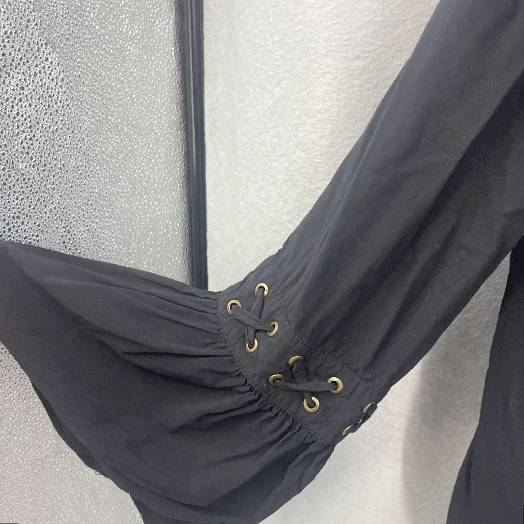 Bell VINTAGE Va Va By Joy Han Blouse Womens Large Black Bell Sleeve 1990s Casual Secretary/Geek Mens Size L / US 10 / IT 46 - 5 Thumbnail