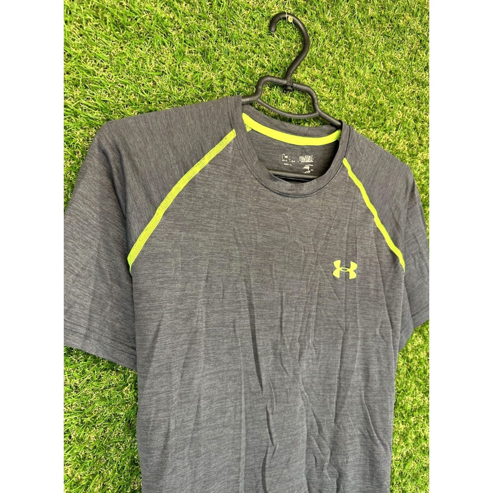 Under Armour Under Armour HeatGear Men Training Compression Shirt Jersey M Gray Short Sleeve Shirt Mens Sports T-Shirt Size US M / EU 48-50 / 2 - 3 Thumbnail
