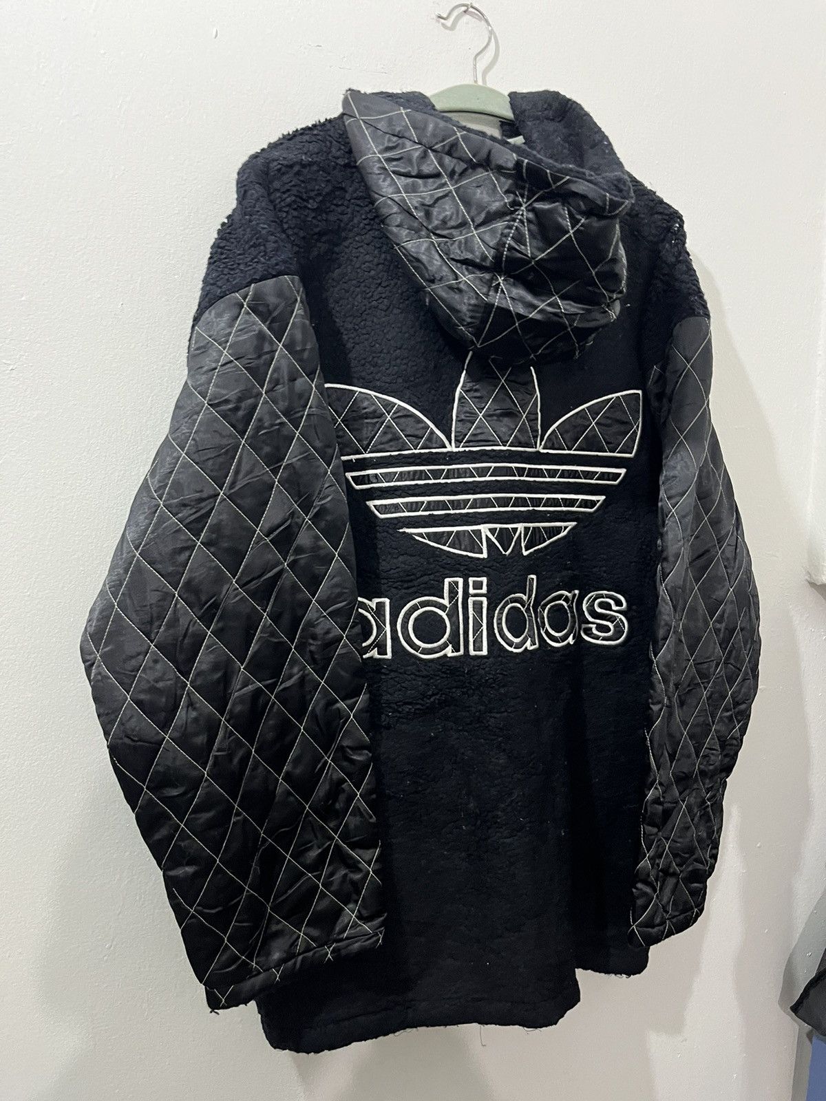 Adidas Rare 90s Adidas Big Logo Black Deep Pile Jackets Size US XL / EU 56 / 4 - 2 Thumbnail