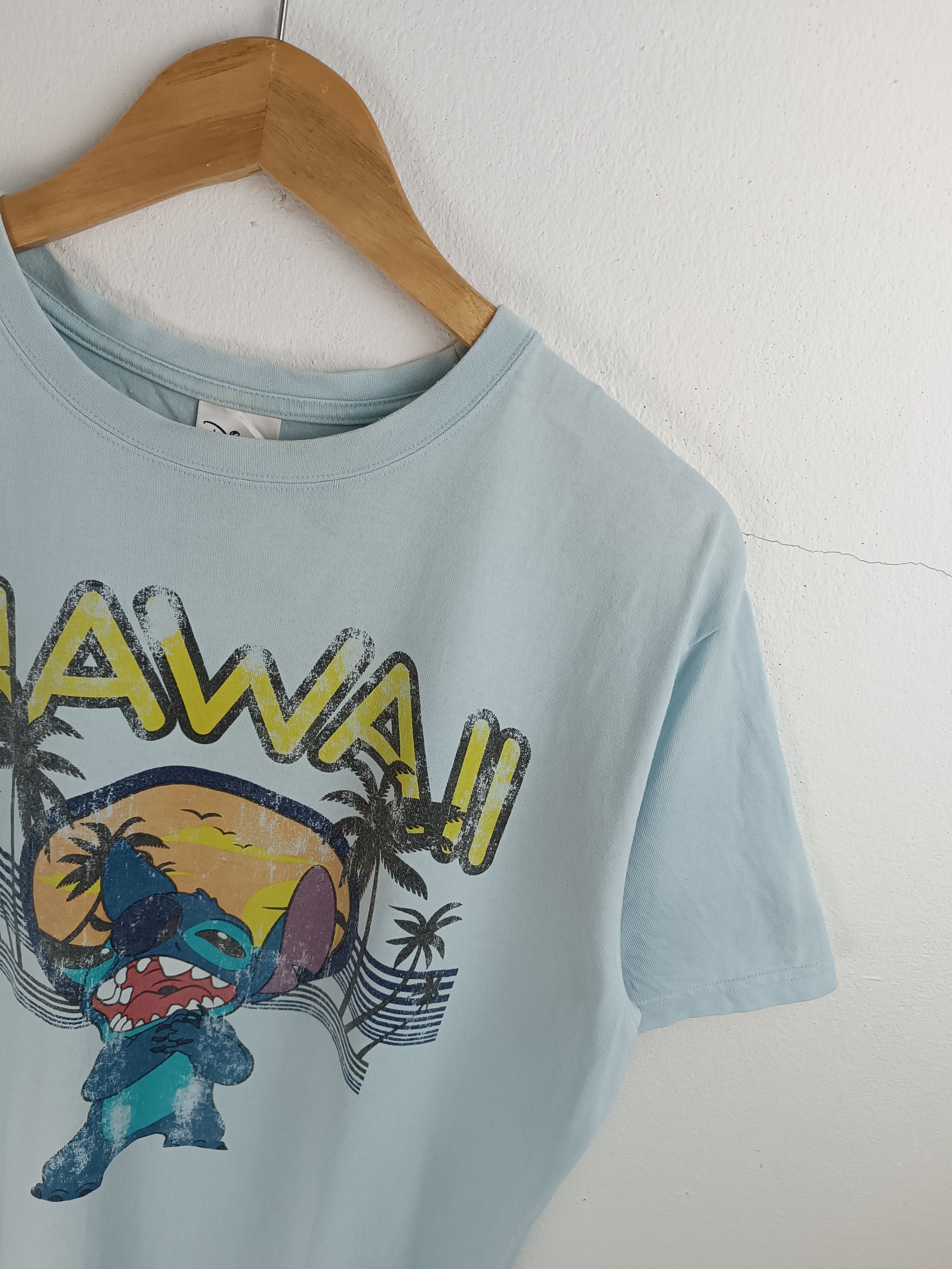 Disney VINTAGE LILO & STITCH HAWAII DISNEY TEES frozen shrek Size US L / EU 52-54 / 3 - 6 Thumbnail
