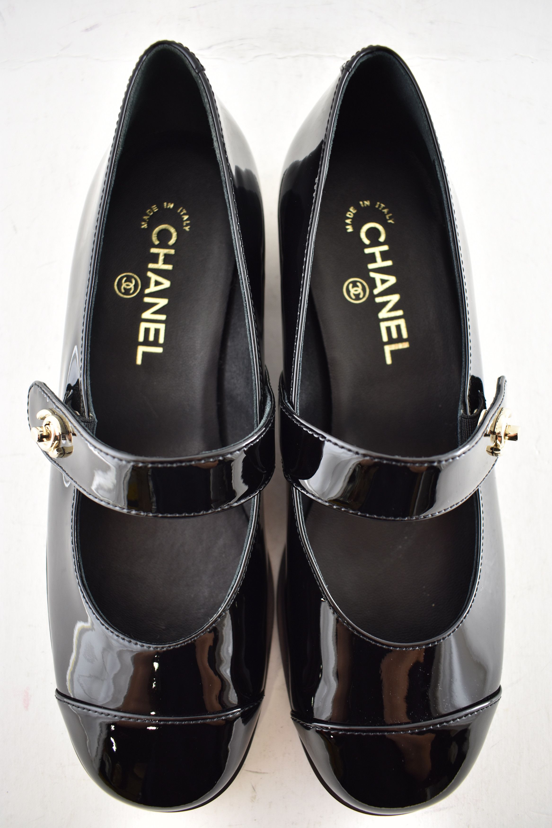 Chanel Chanel Patent Turnlock CC Mary Jane Ballet Loafer Flat 36 Size US 6 / IT 36 - 12 Thumbnail