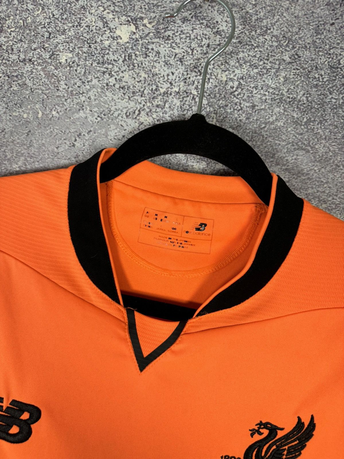 New Balance × Vintage Vintage Liverpool 2017/18 Third New Balance Soccer Jersey Size US M / EU 48-50 / 2 - 13 Thumbnail