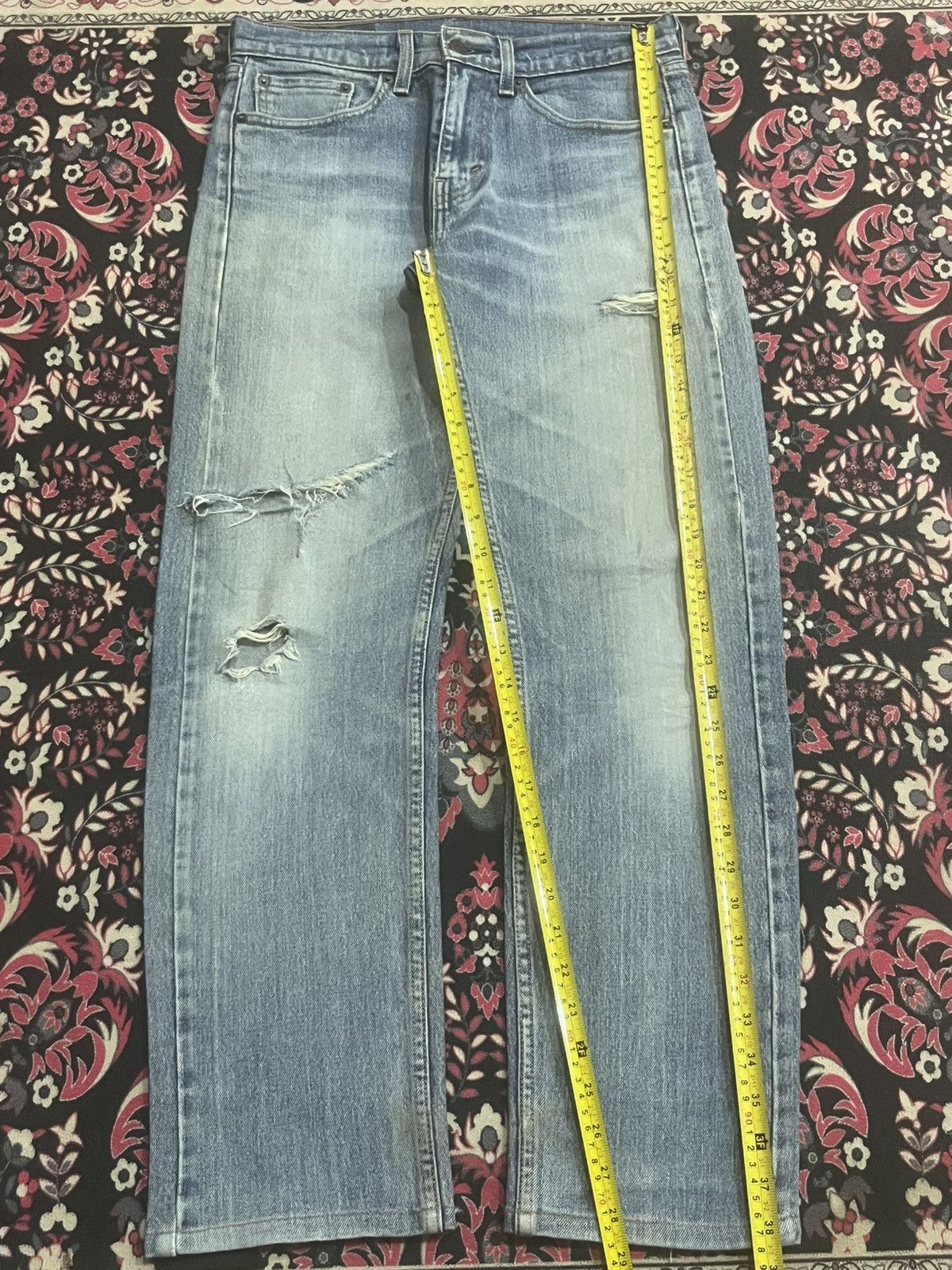 Levi's Y2K Levi’s 505 Blue Washed Distressed Straight Leg Jeans Size US 28 / EU 44 - 12 Thumbnail