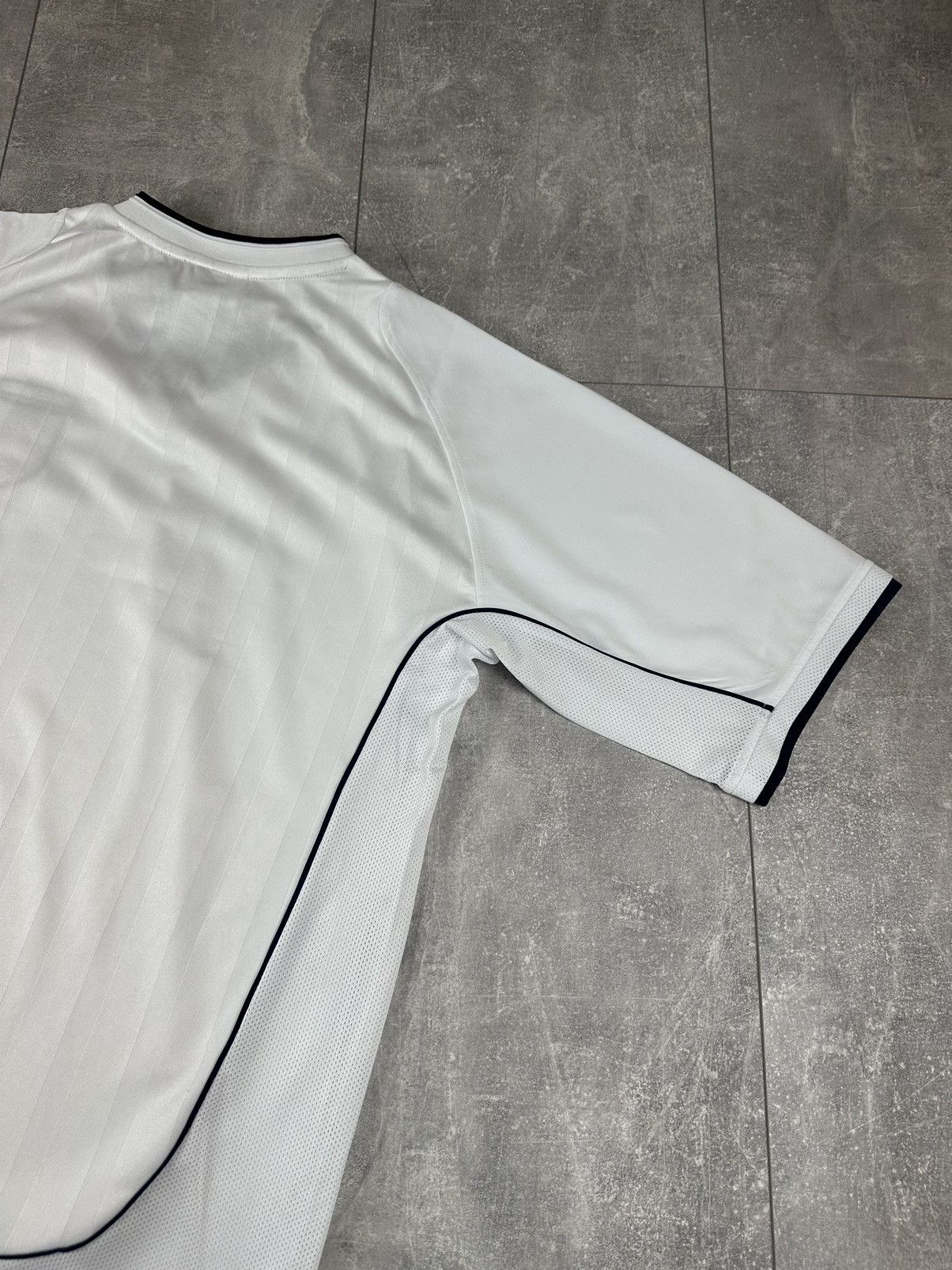 Other Score Draw Retro Vintage England National Team Jersey Size US L / EU 52-54 / 3 - 10 Thumbnail