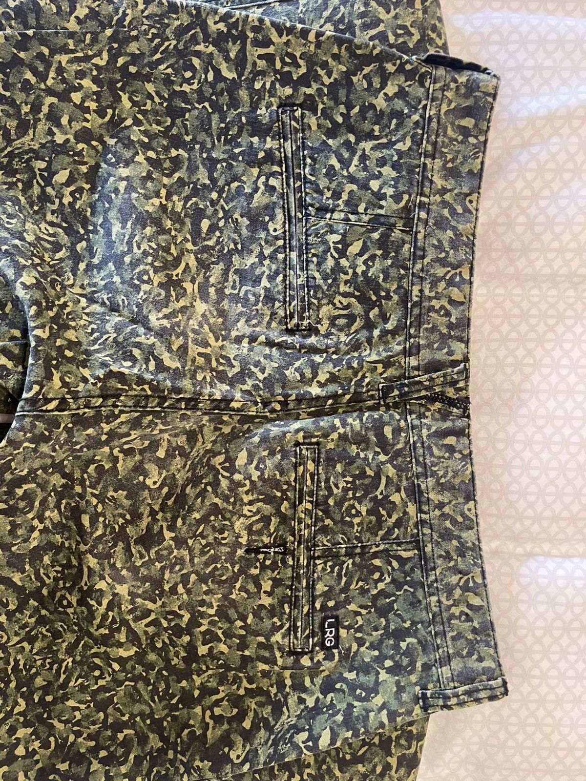 LRG LRG vintage GREEN CAMO GIRAFFE pants Size 34. RARE Size US 34 / EU 50 - 6 Thumbnail