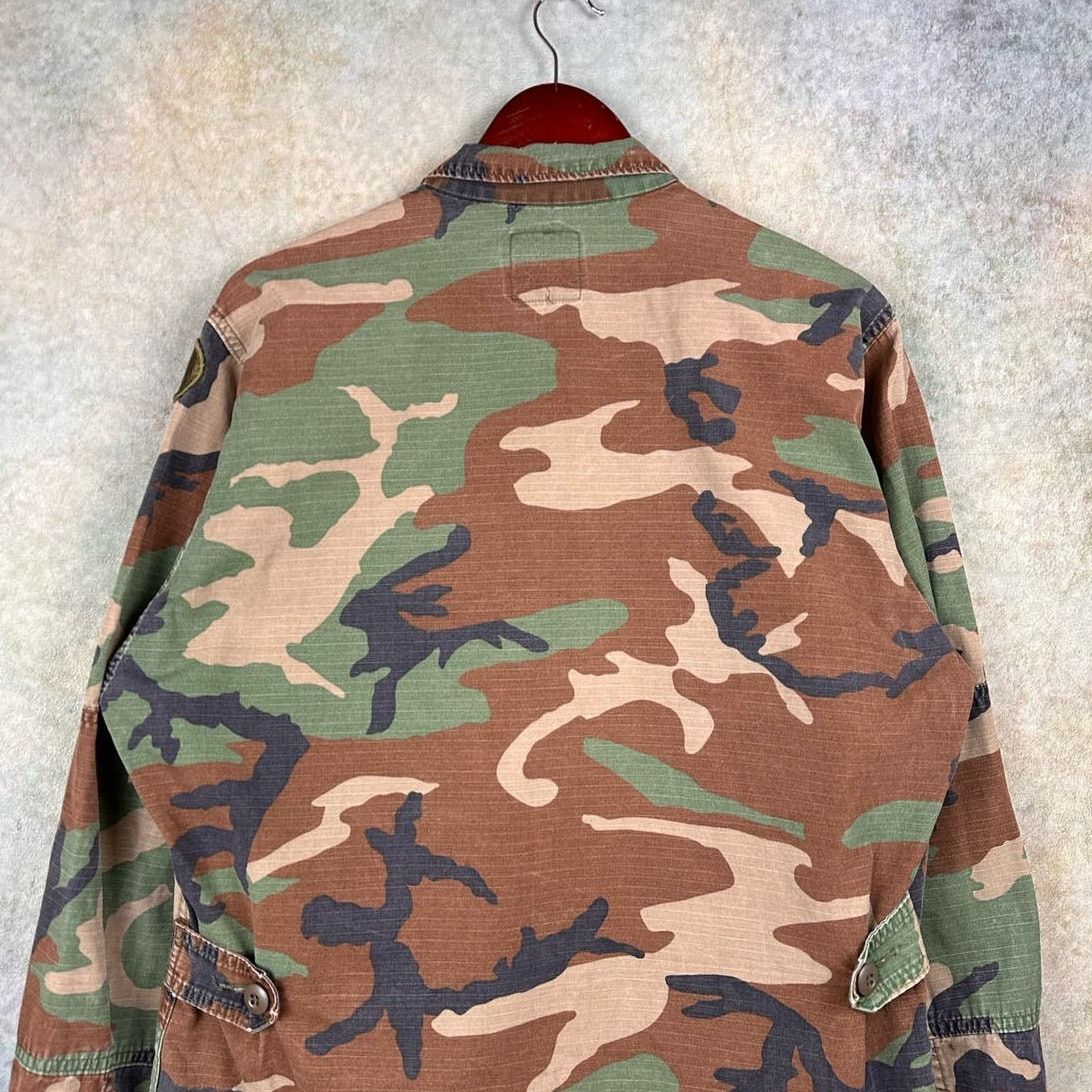 Vintage Vintage US Army Military Camo Shirt Sz M 80s Long Sleeve Size US M / EU 48-50 / 2 - 10 Thumbnail