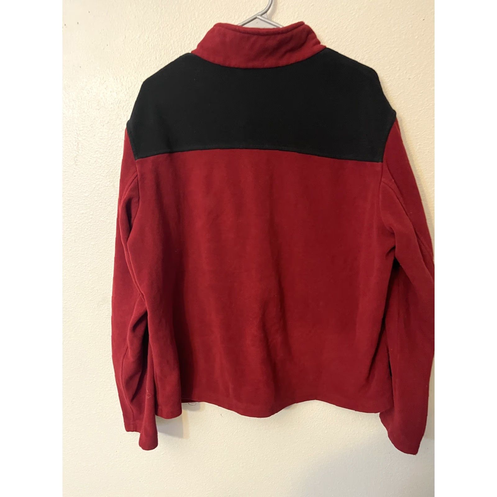 Tommy Hilfiger tommy hilfiger red black fleece jacket men Large full zip up teddy Bear Jacket Size US L / EU 52-54 / 3 - 2 Thumbnail