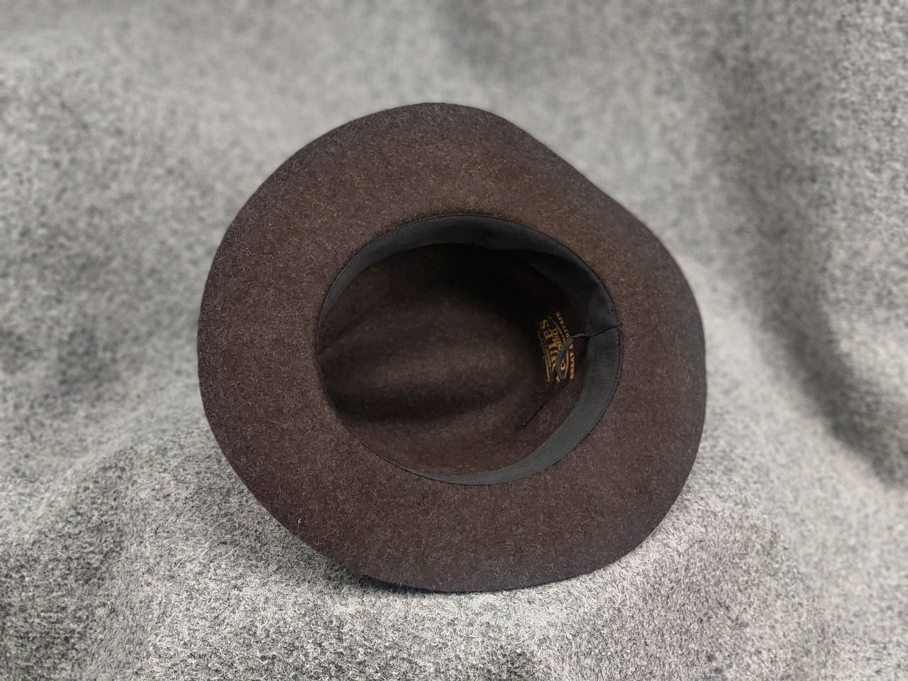 Harris Tweed Joules felt fedora hat feather trim Western Cowboy Vintage Size ONE SIZE - 9 Thumbnail