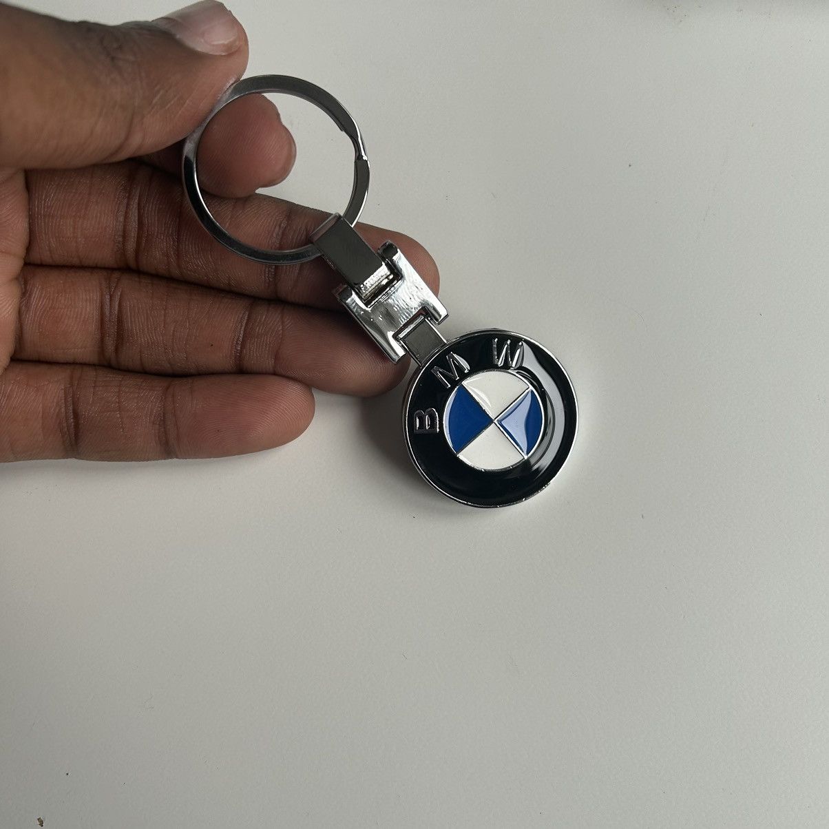 BMW × Japanese Brand Vintage Y2K 2000s style BMW emblem key fob skate keychain Size ONE SIZE - 3 Thumbnail