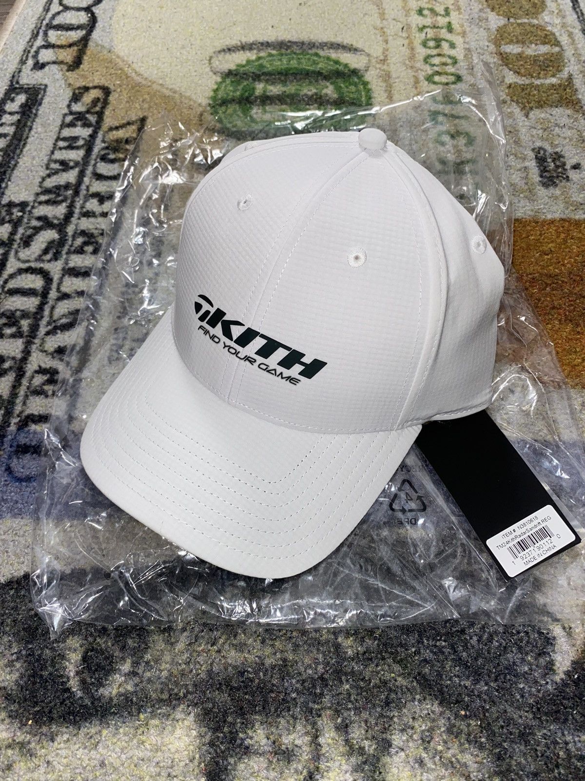 Taylor Made KITH コラボキャップ ホワイト $_12.JPG?set_id=880000500F