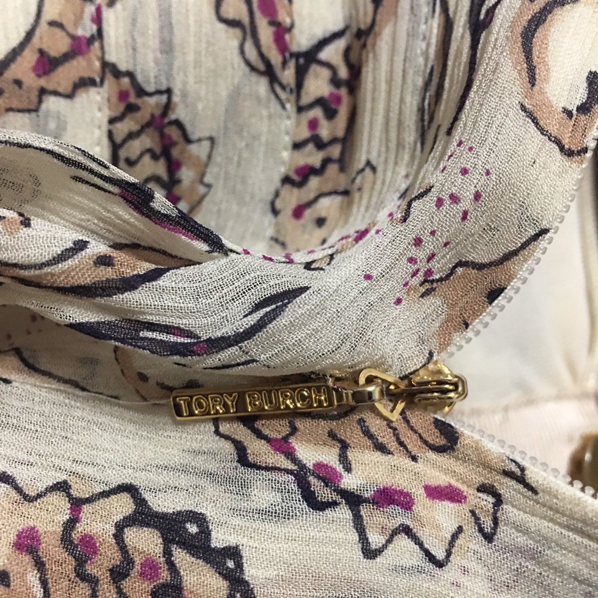 Tory Burch Tory Burch Pleated Silk Seahorse Print Skirt Size UK 8 Size 27" / US 4 / IT 40 - 8 Thumbnail