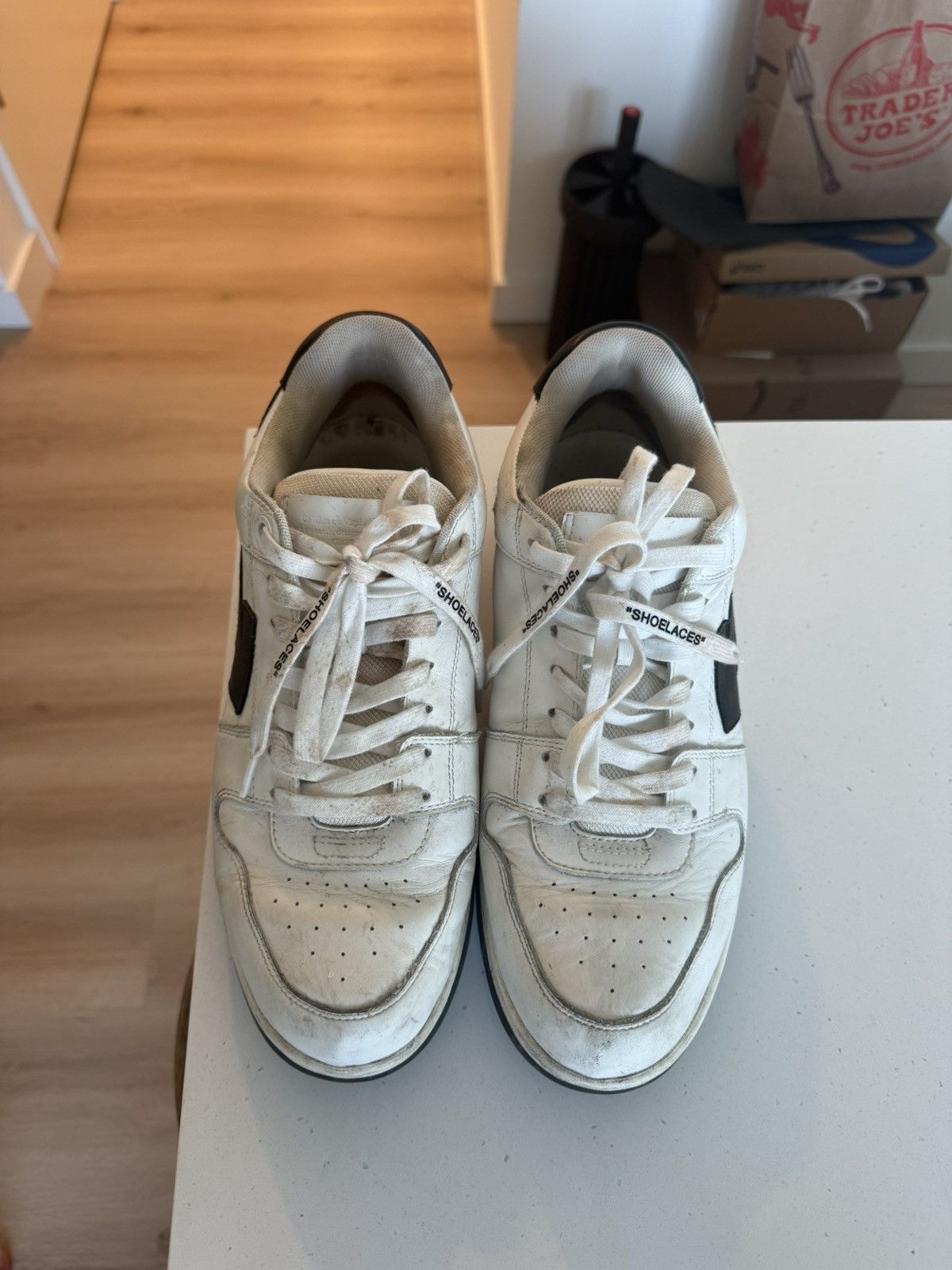 Off-White Off White Out of Office Sneakers Size US 11 / EU 44 - 3 Thumbnail